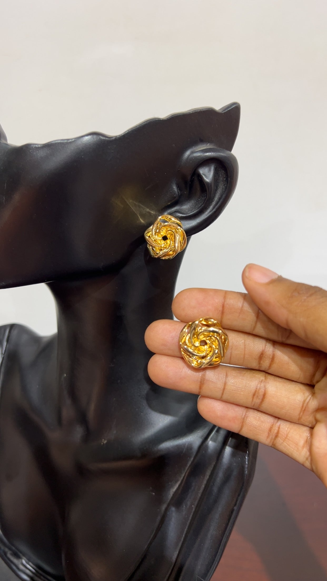 Statement Earring (RBS976)