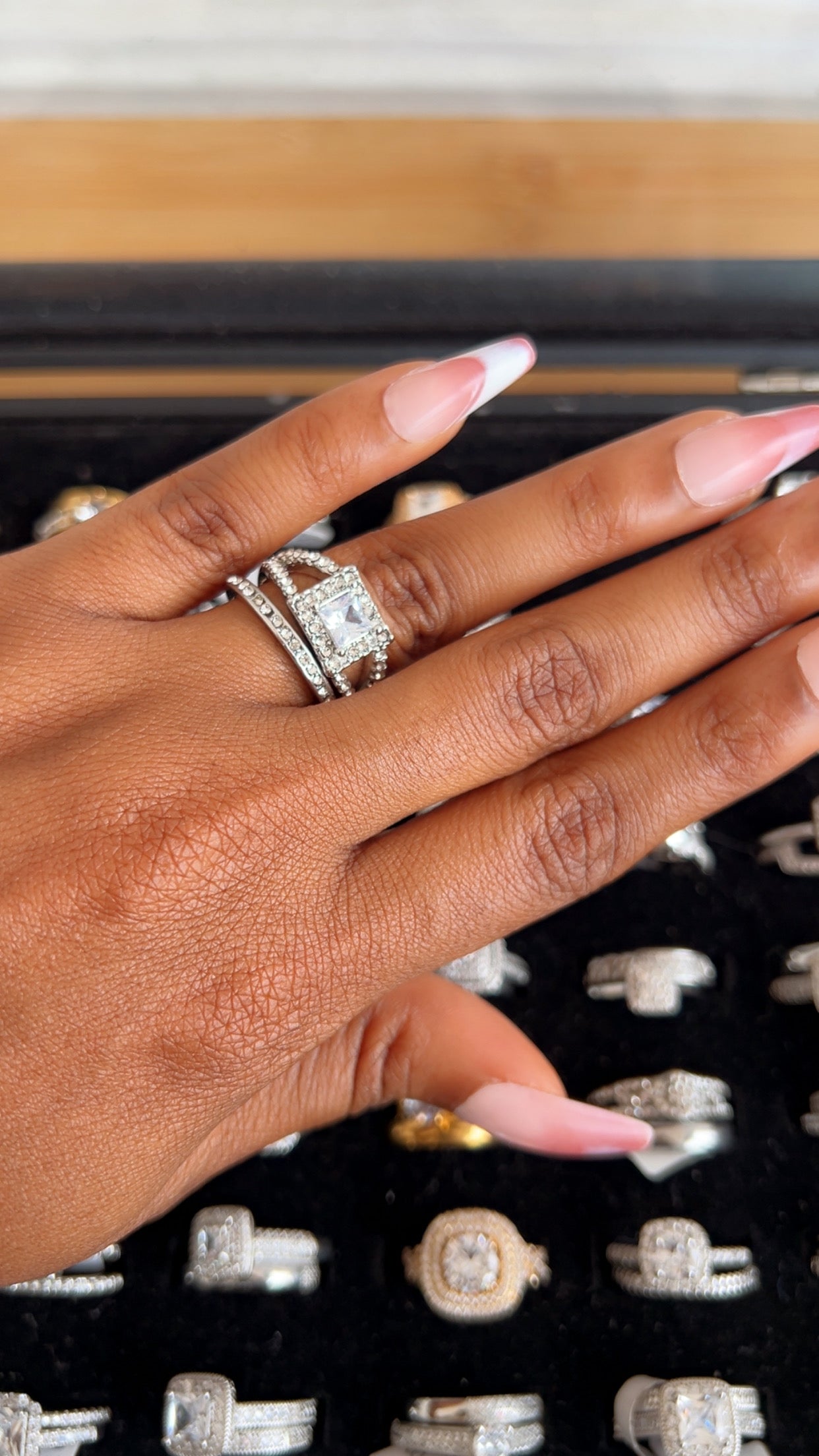 Women’s Engagement Ring (RR088)