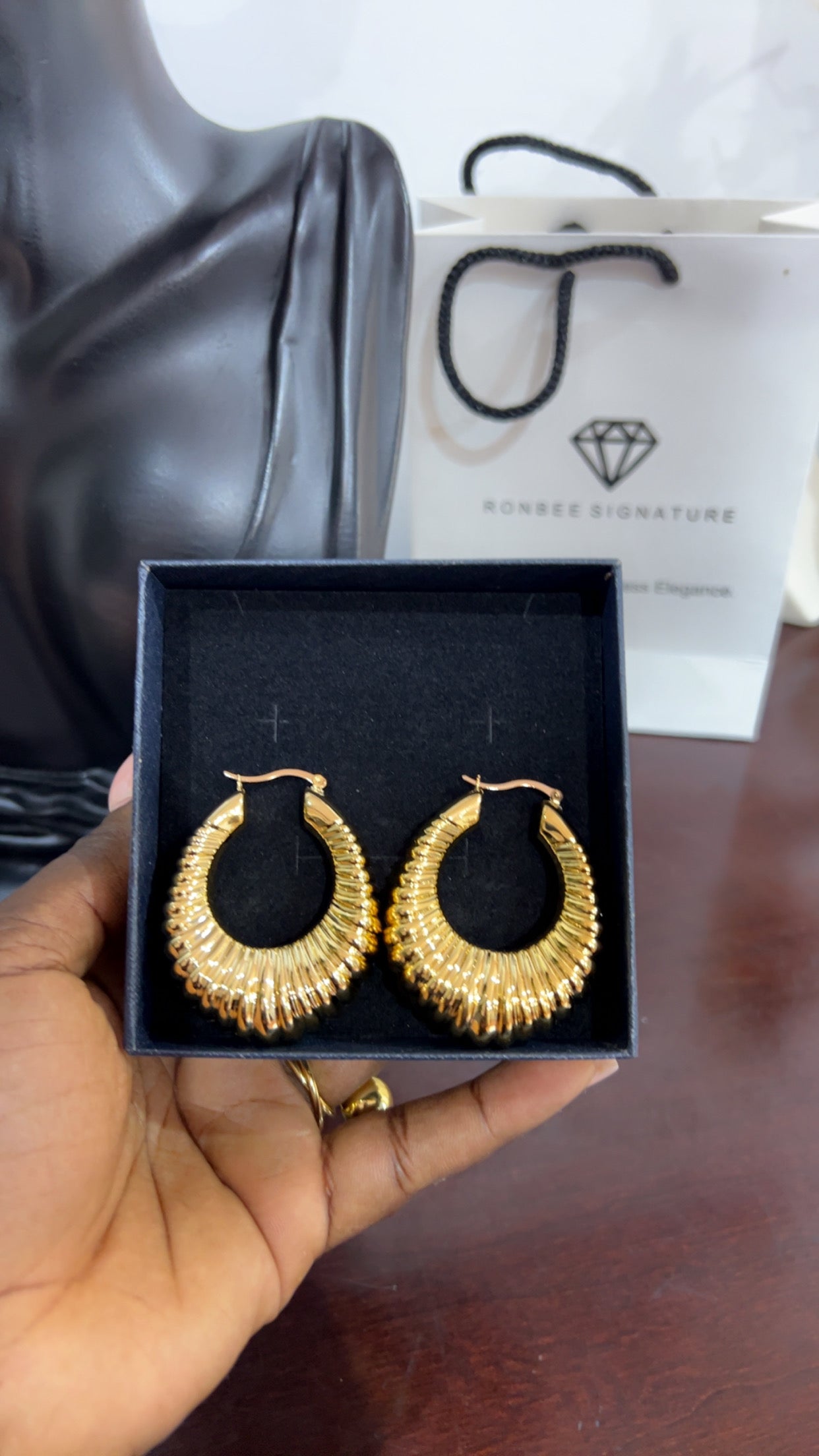 Earrings(Rbg011)