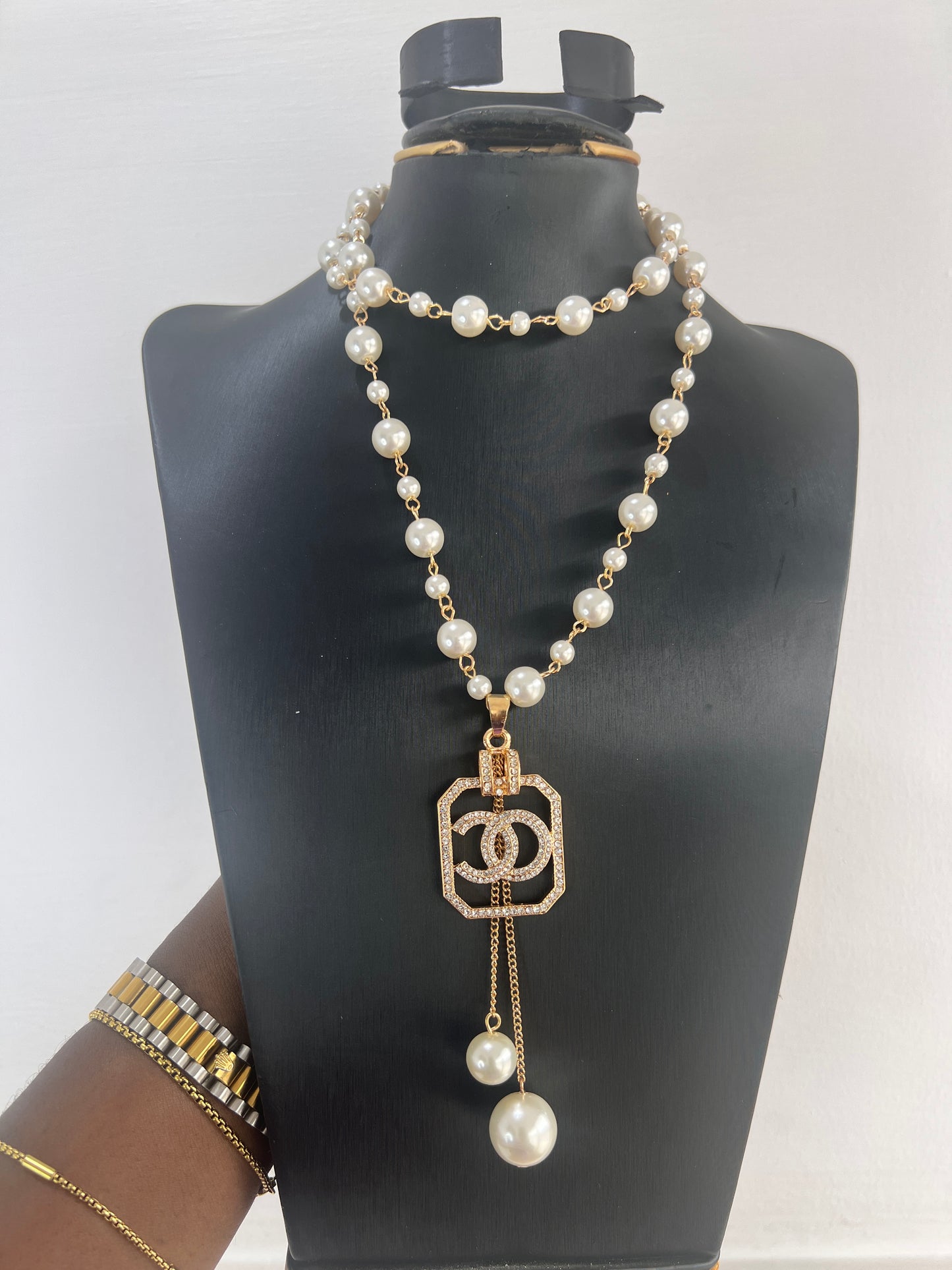 Pearl necklace (rbs326)