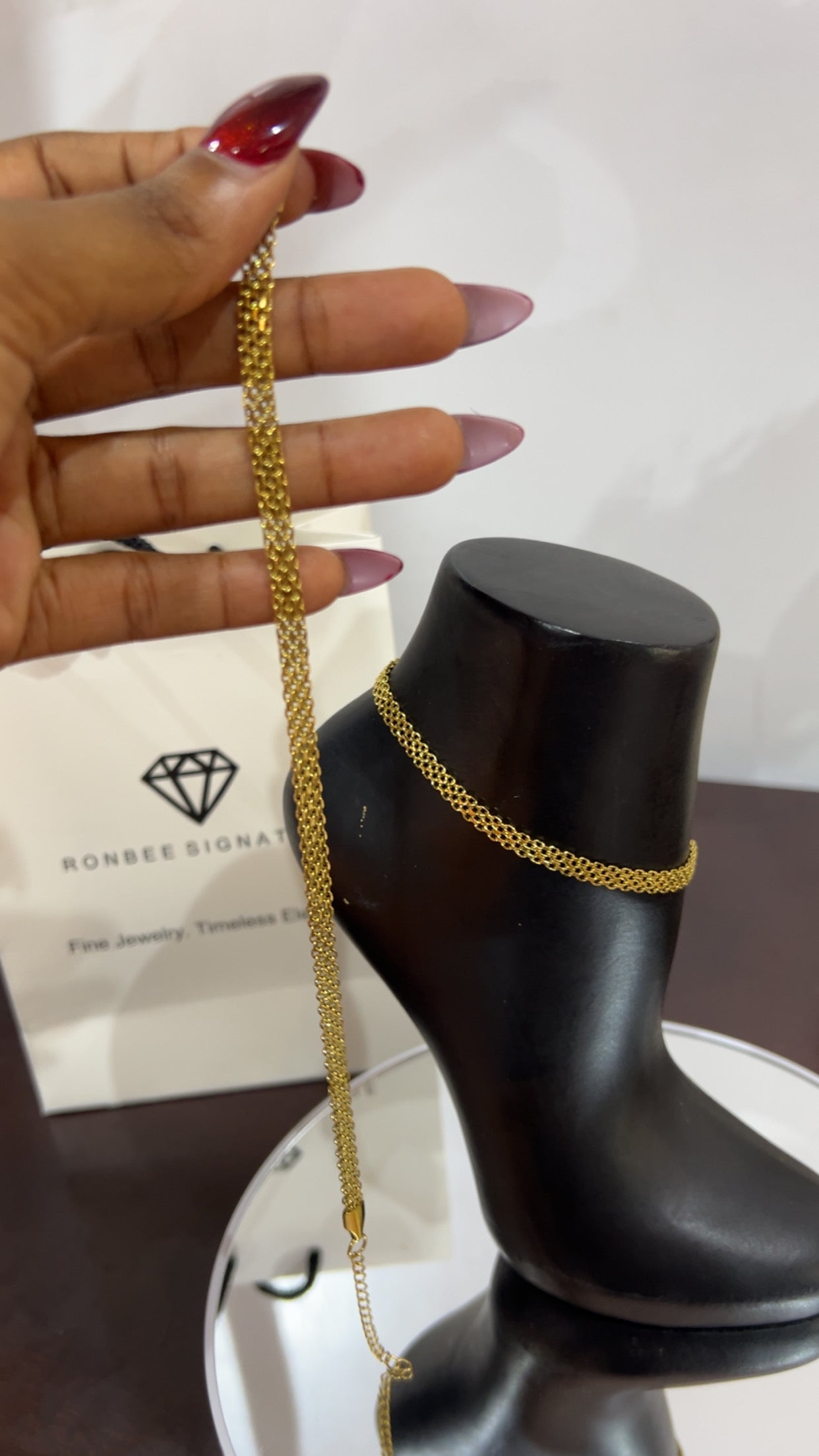 Anklet (Rb014)