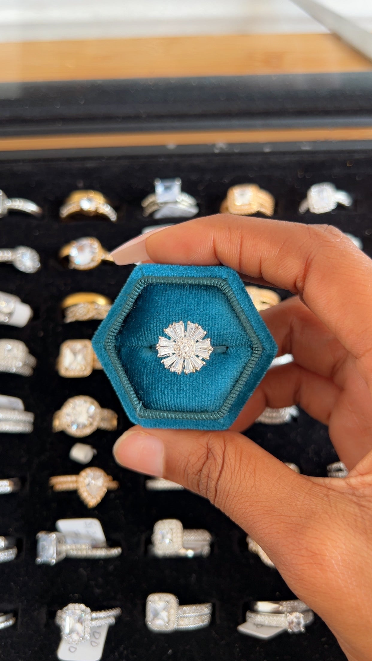 Women’s Engagement Ring (RR131)