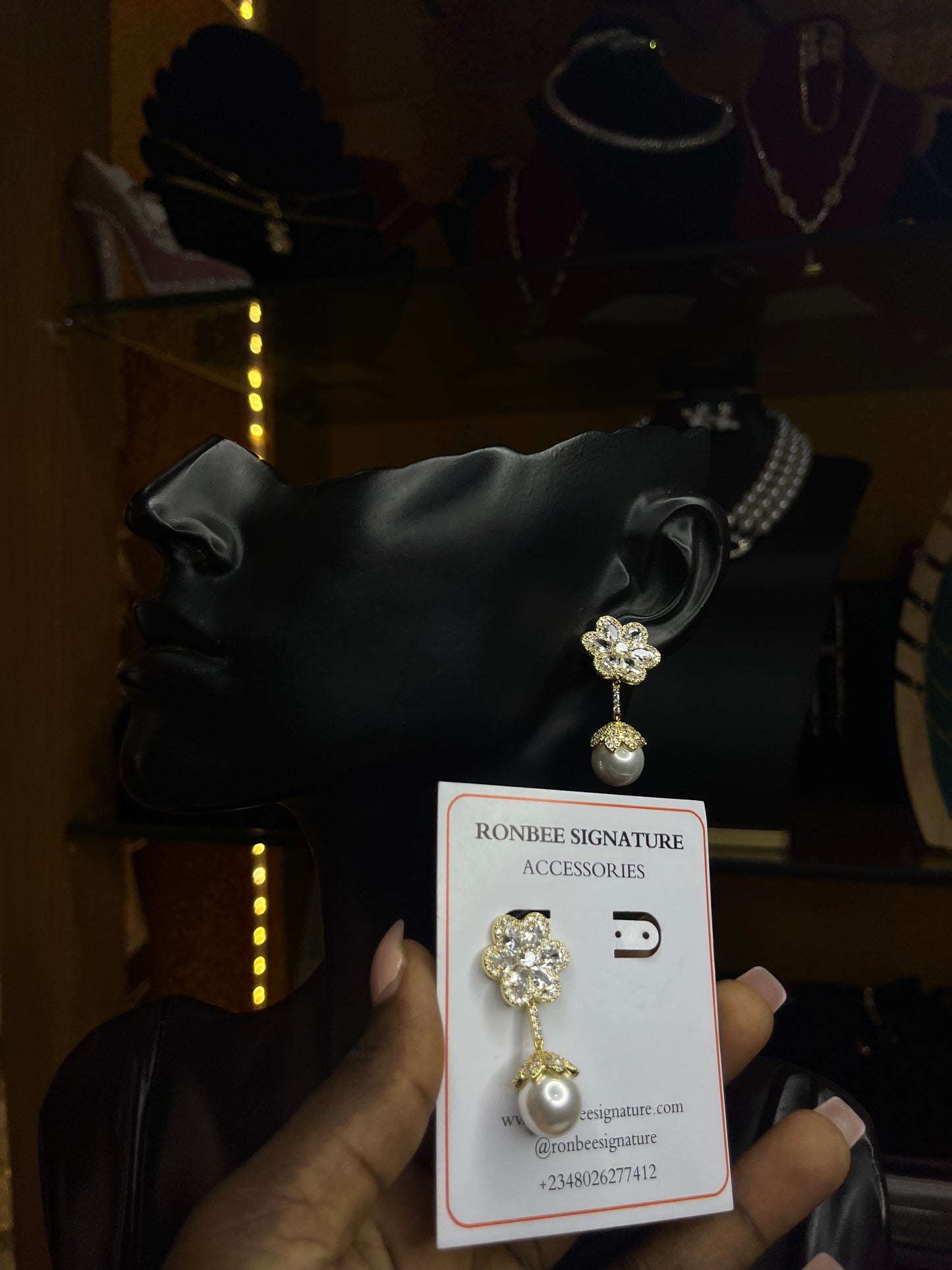Statement earring