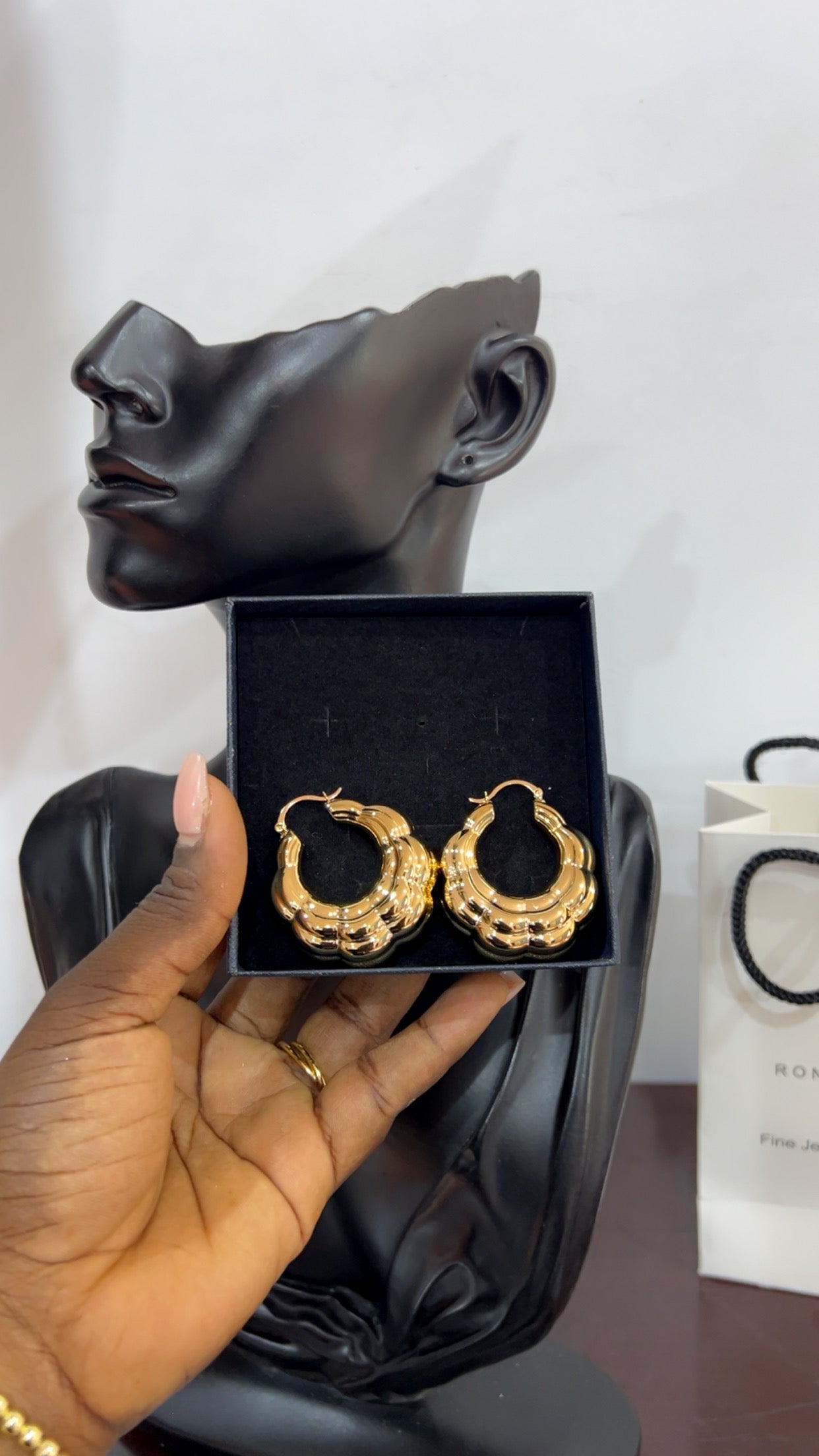 Earrings (Rbg013)