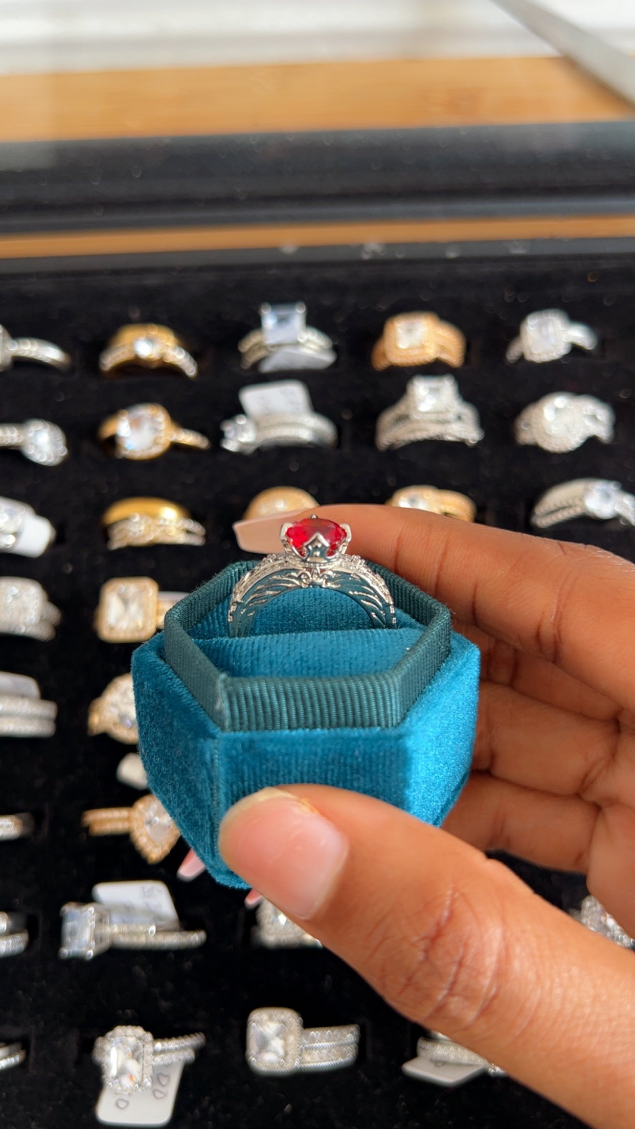 Women’s Engagement Ring (RR126)