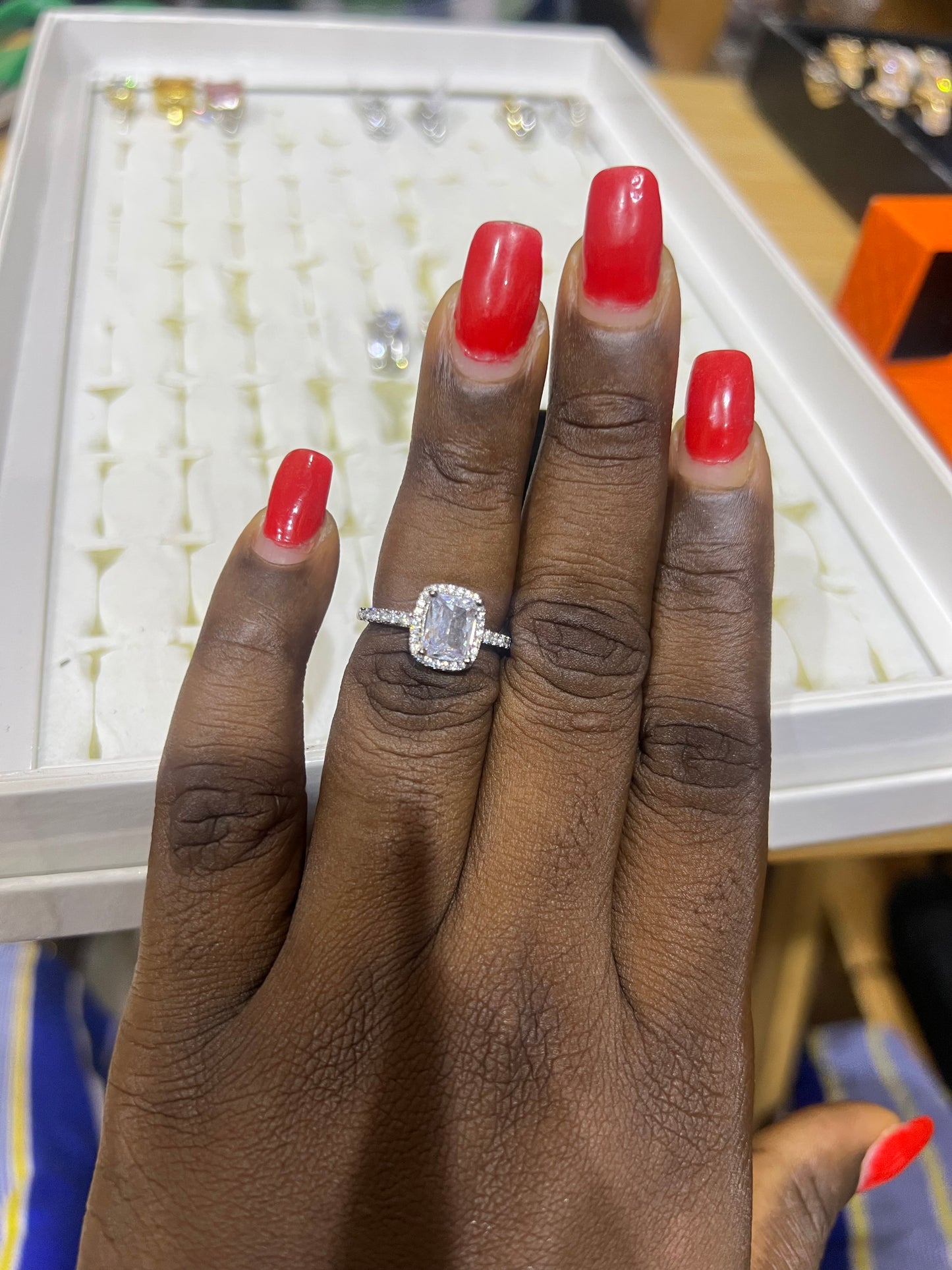 Women’s Engagement Ring (RR142)