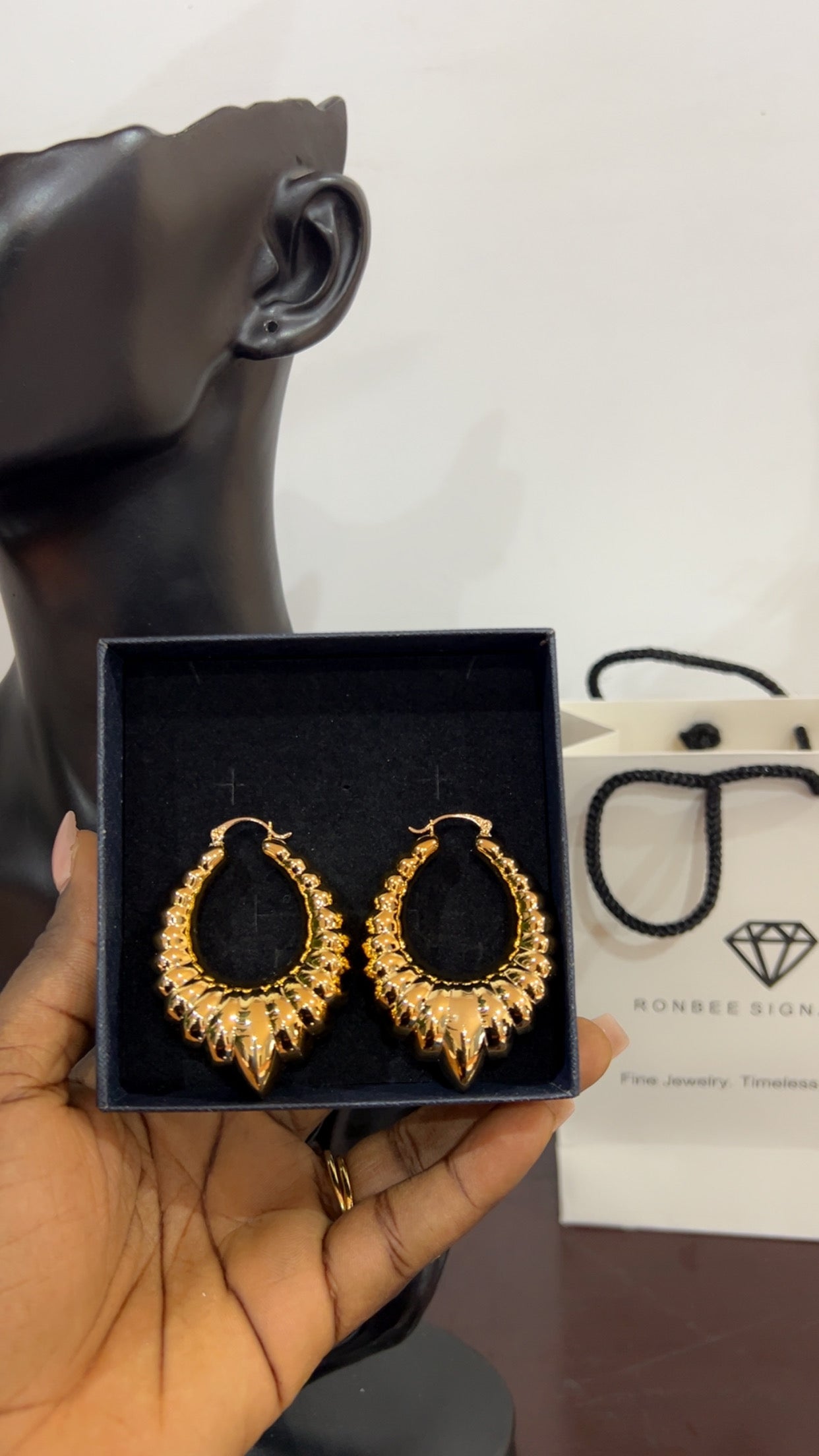Earrings (RBs622)