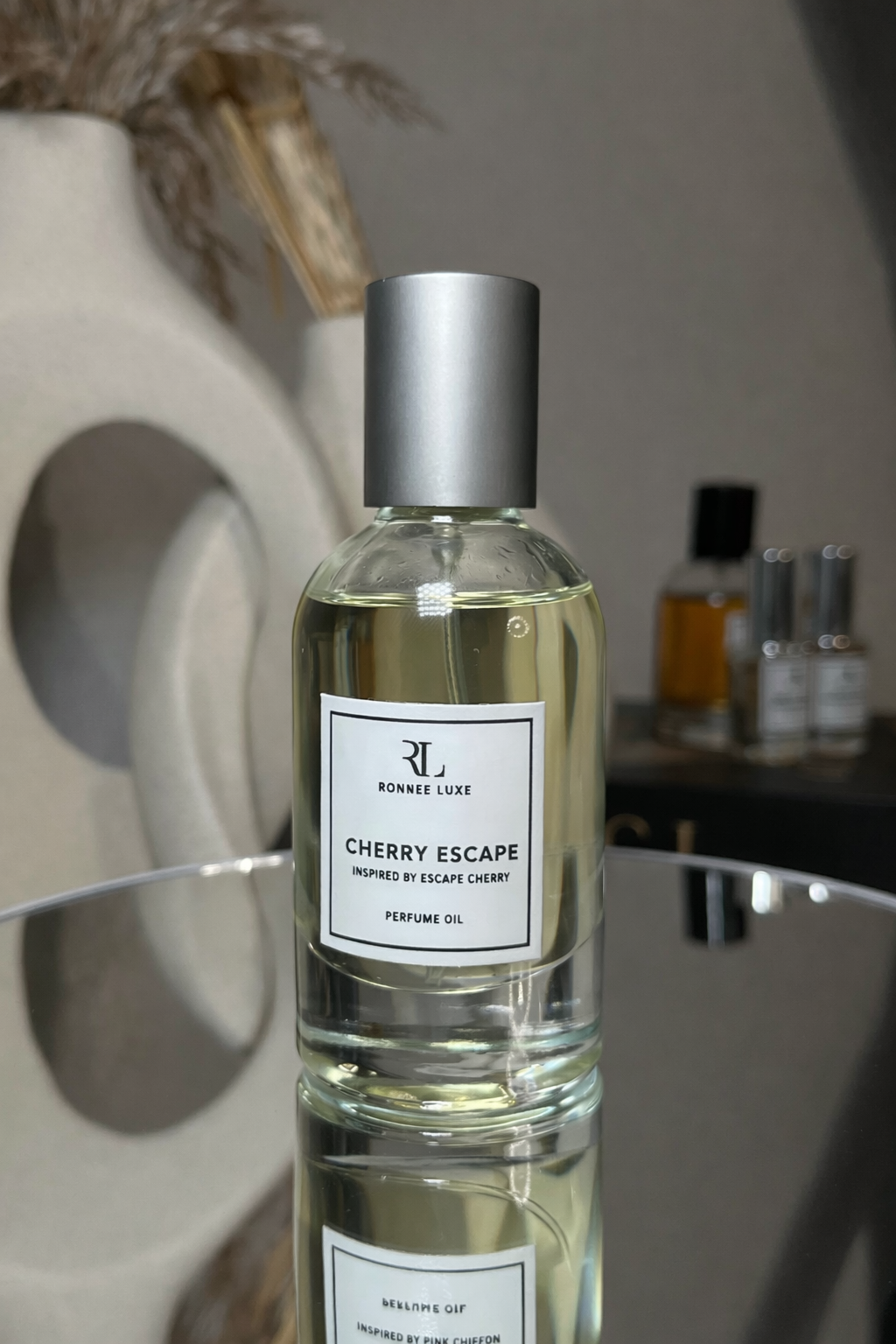 Escape Cherry [Cherry Escape] – Perfume Oil