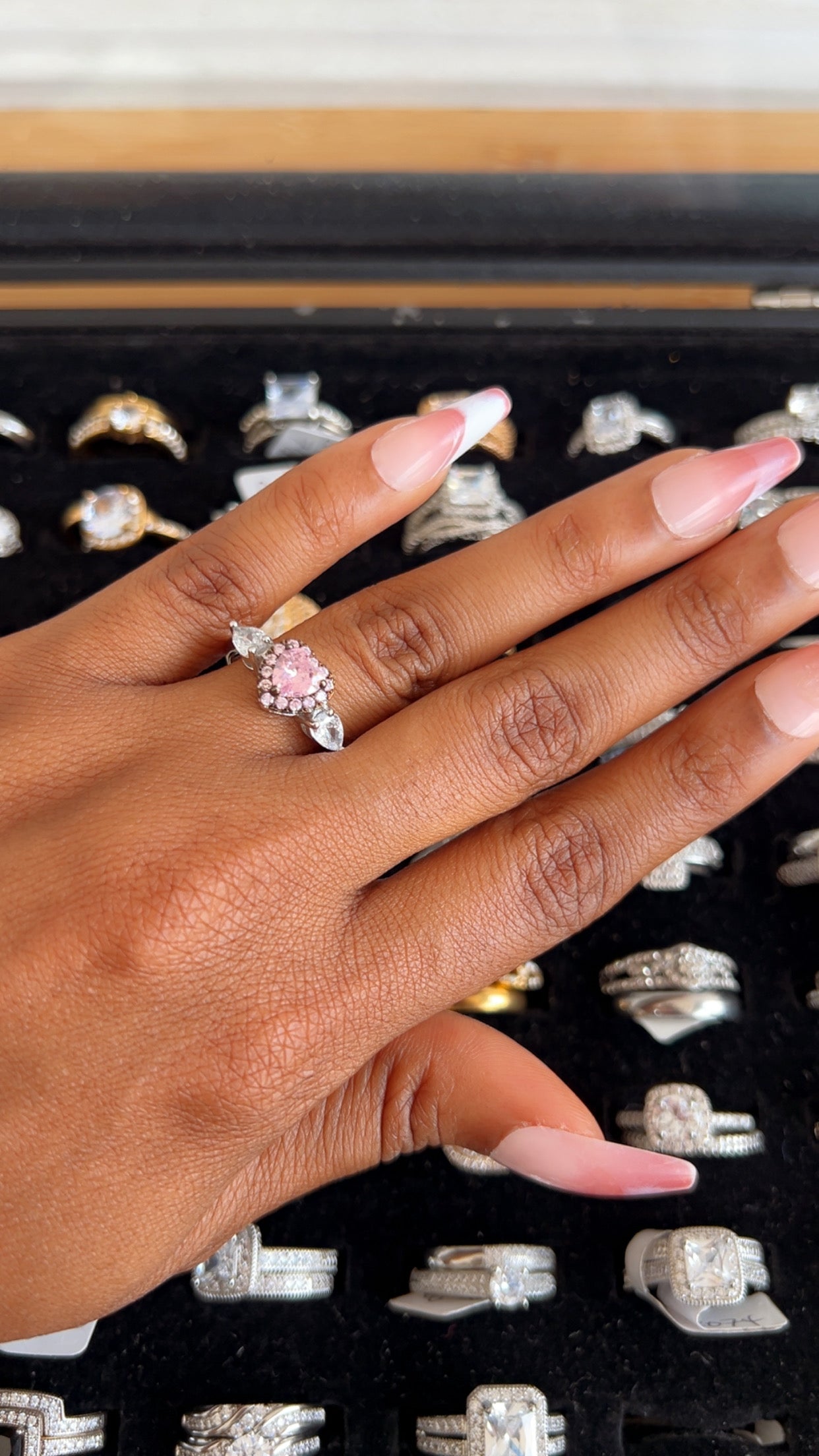 Women’s Engagement Ring (RR024)