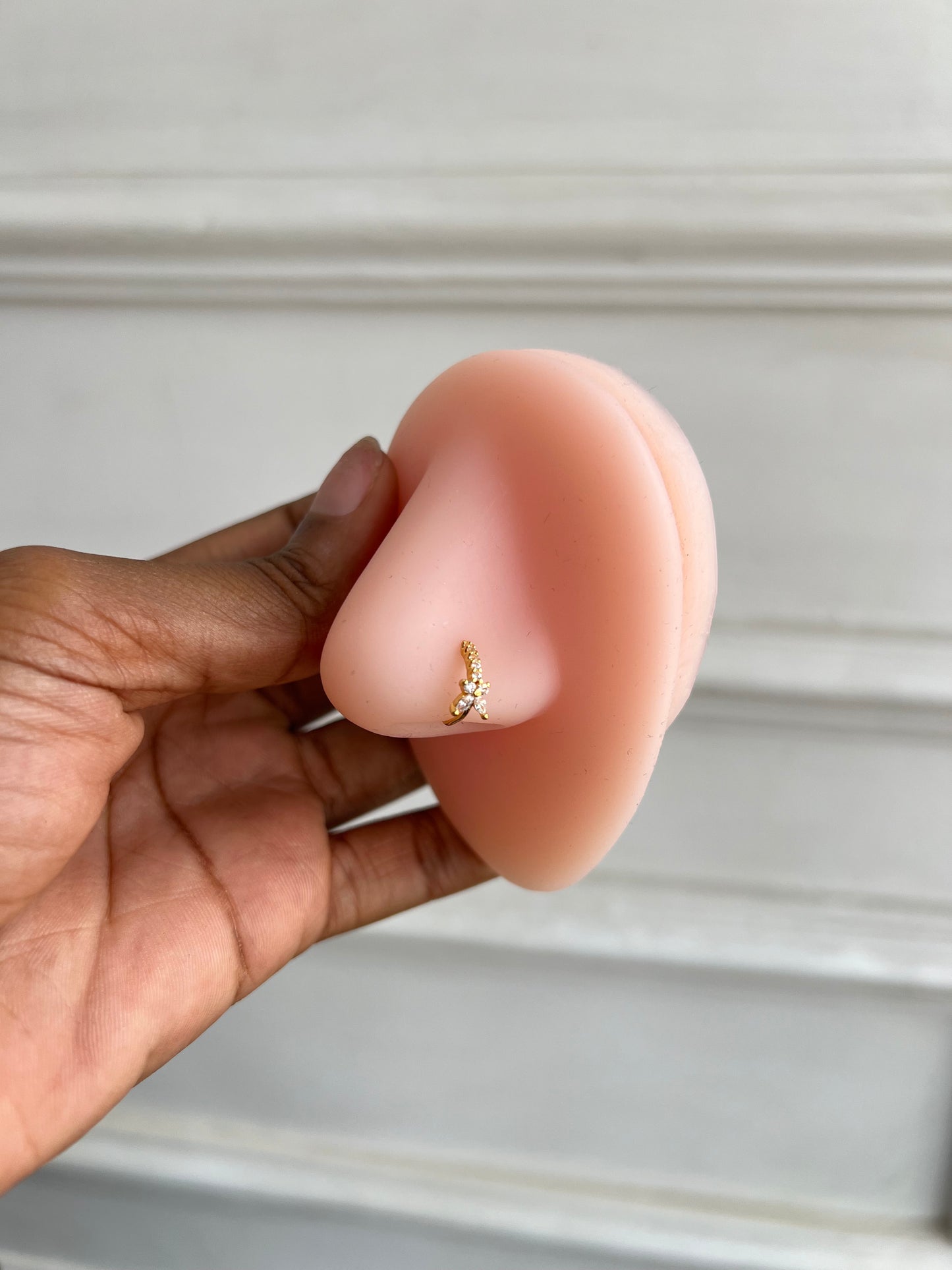 Clip on nose ring (Rbs902)