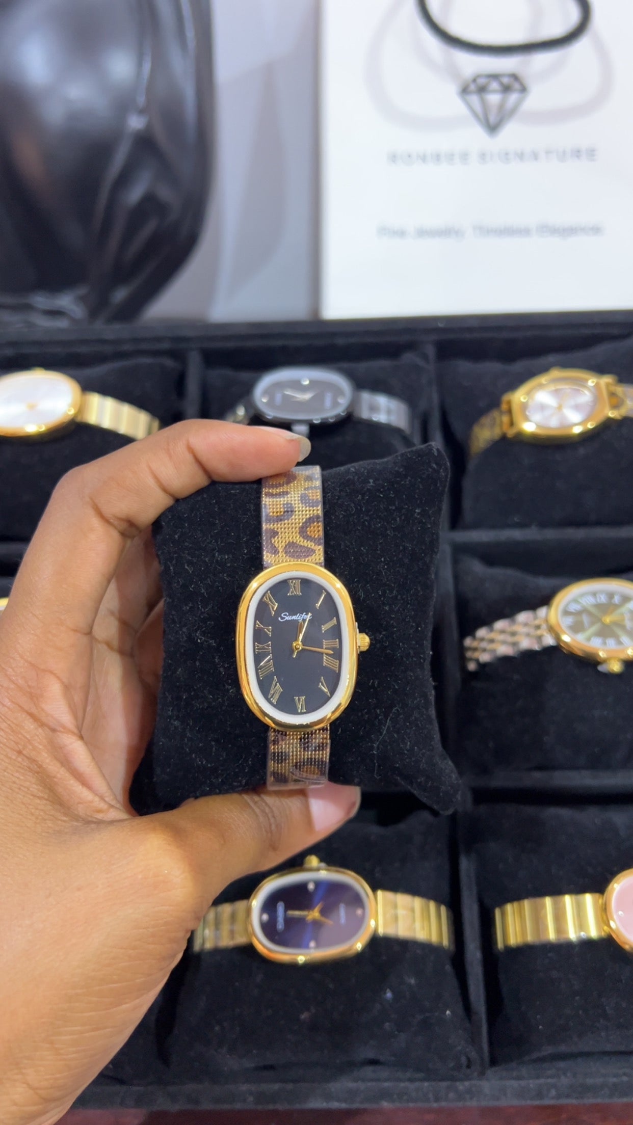 Wristwatch (RBS1191)