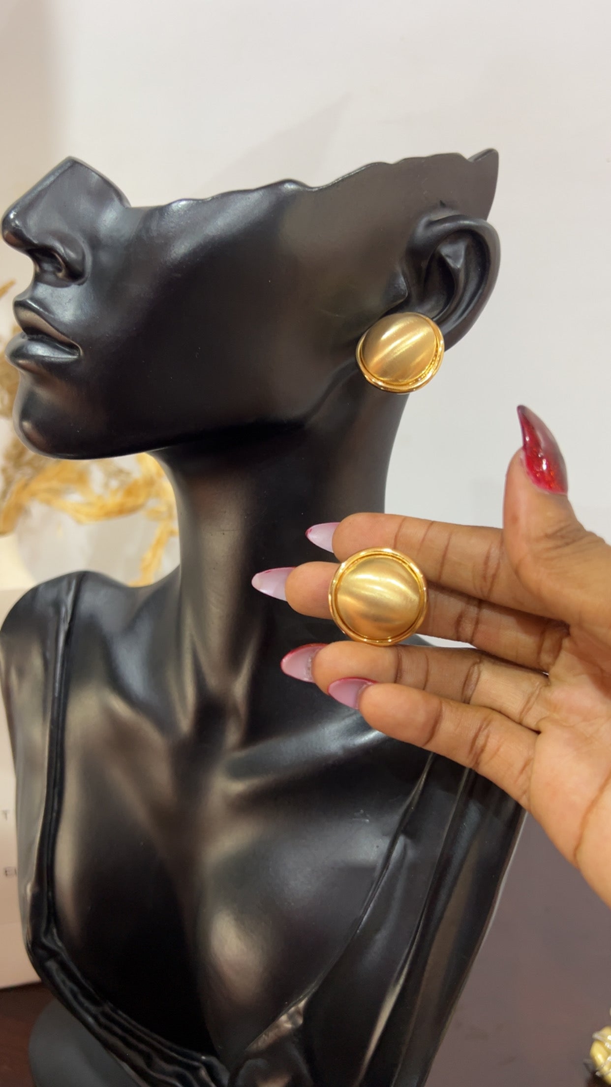 Donna Statement Earrings (Rbs663)