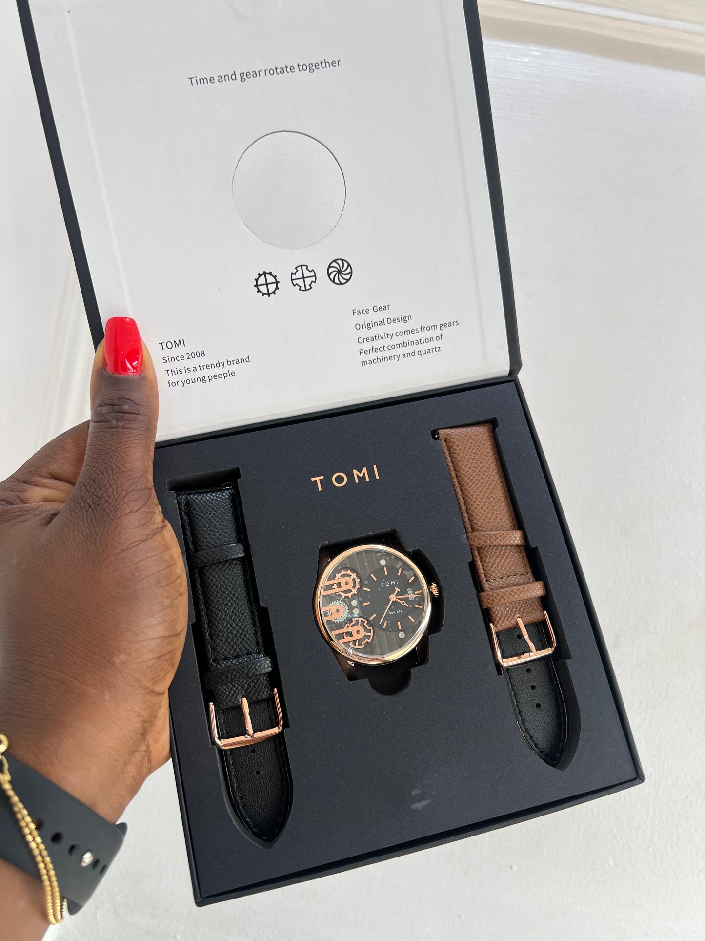Wristwatch (Rbs768)