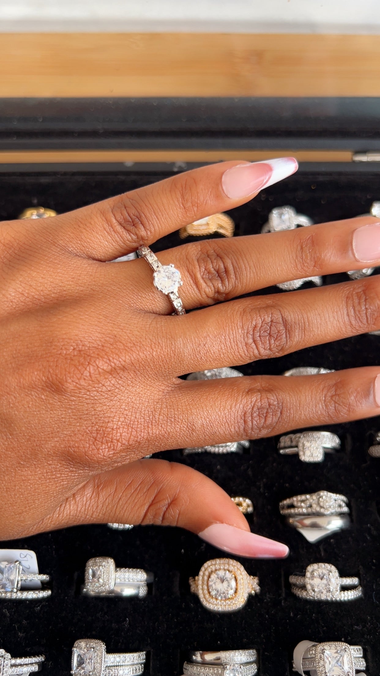 Women’s Engagement Ring (RR086)