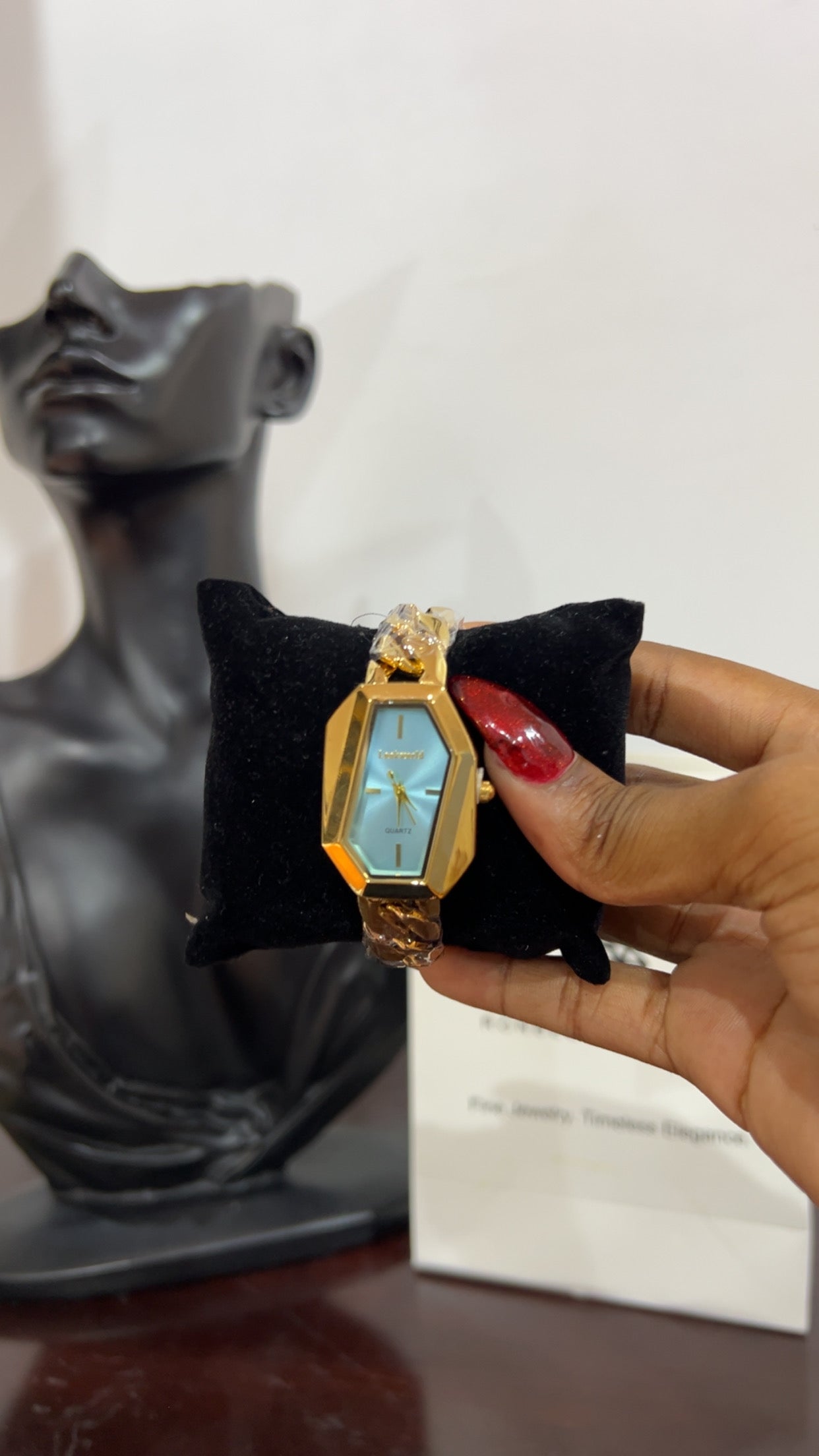 Montare vintage wrist watch
