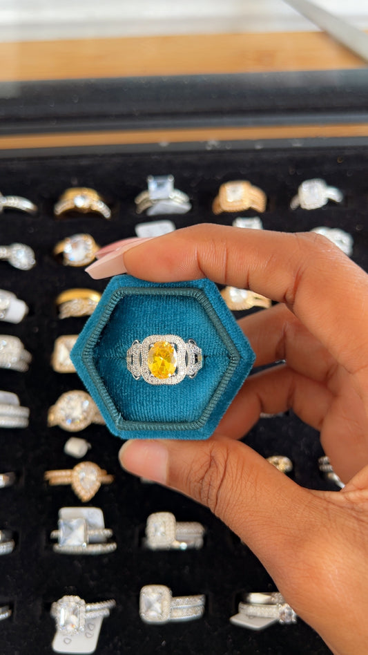 Women’s Engagement Ring (RR111)
