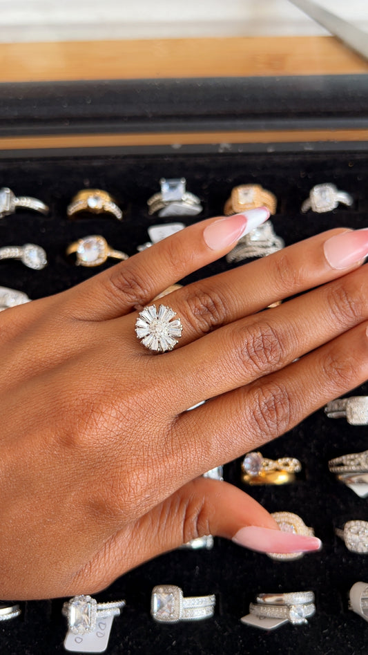 Women’s Engagement Ring (RR131)