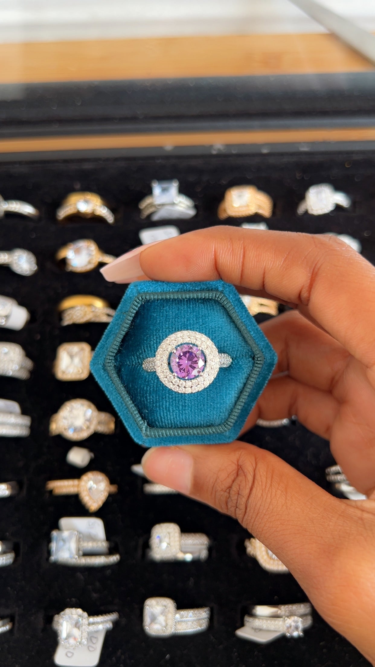 Women’s Engagement Ring (RR121)