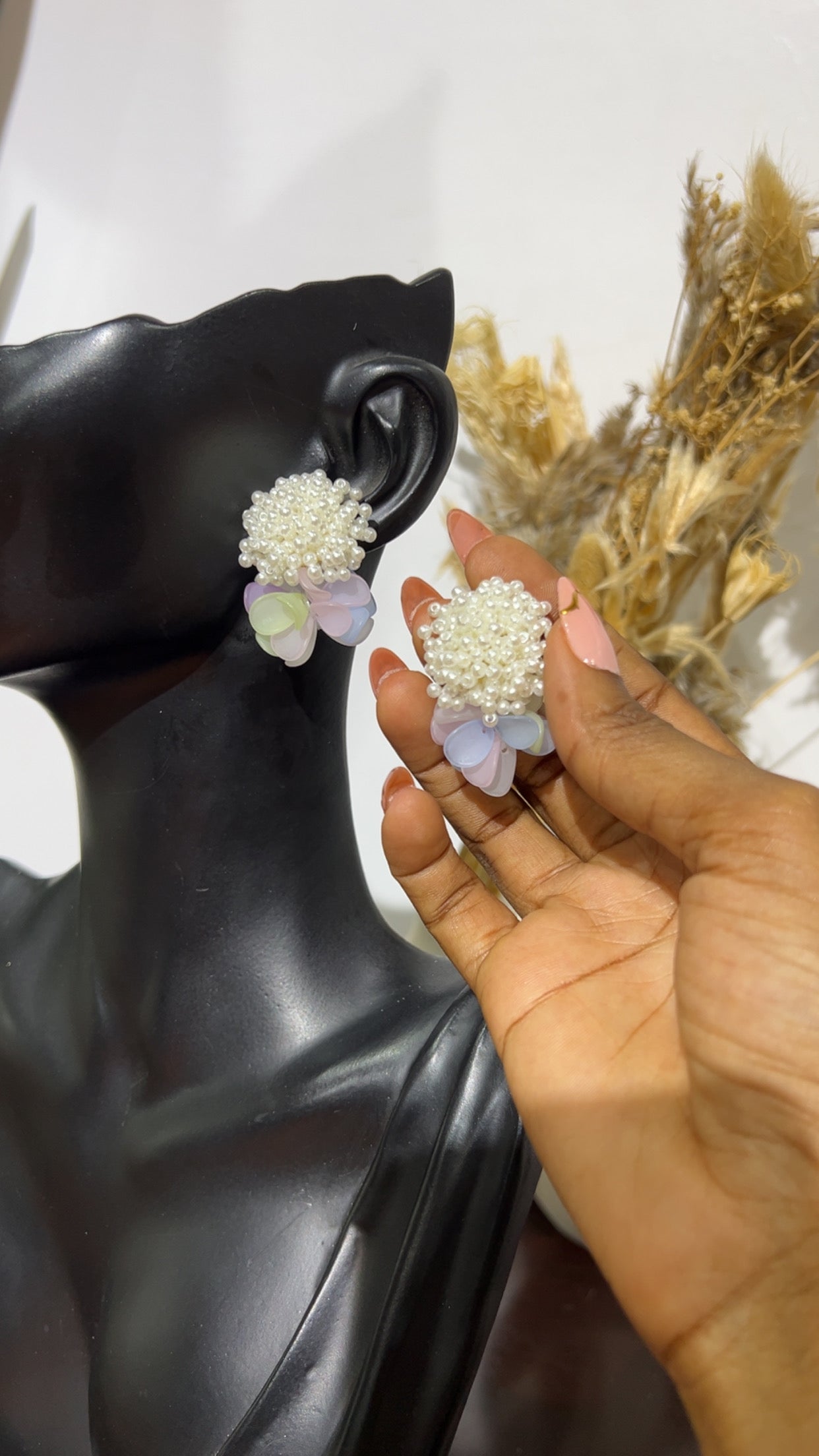 Pearl Bloom Statement Earrings (Rbs548)