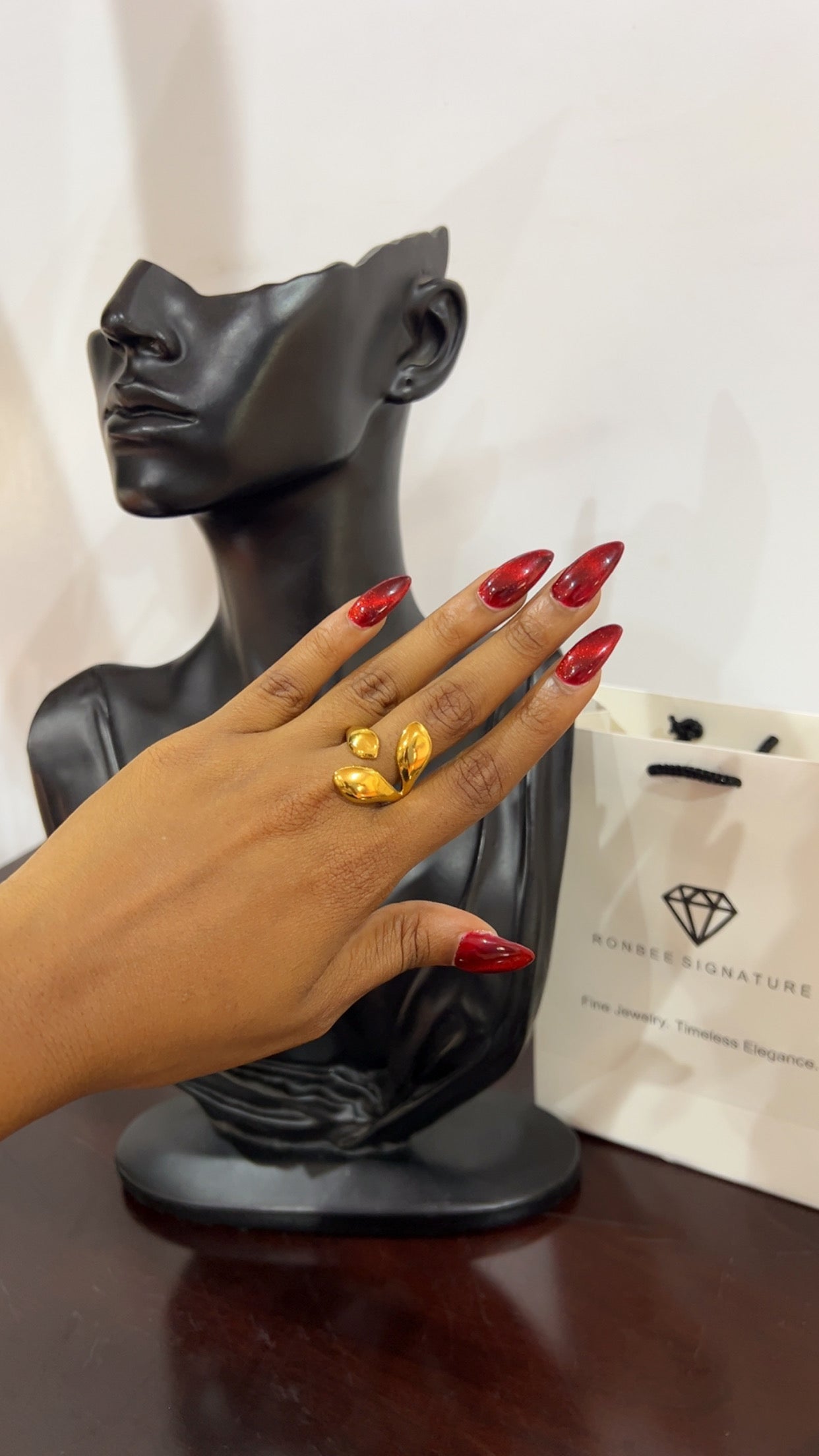 Knuckle ring (RBS617)