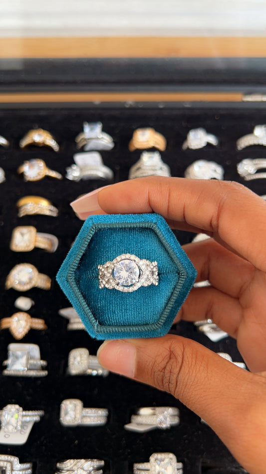 Women’s Engagement Ring (RR096)
