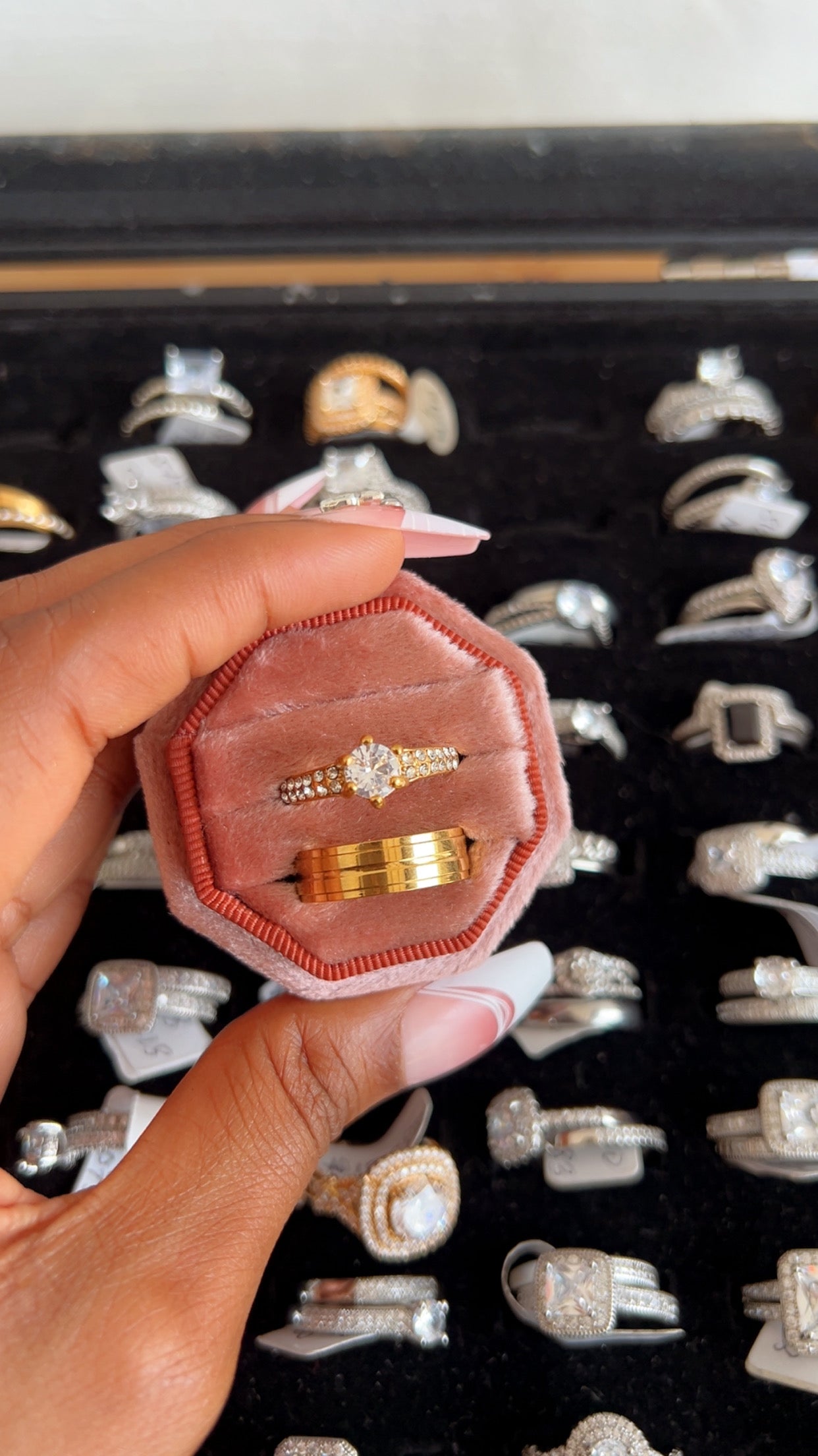 Women’s Engagement Ring (RR144)