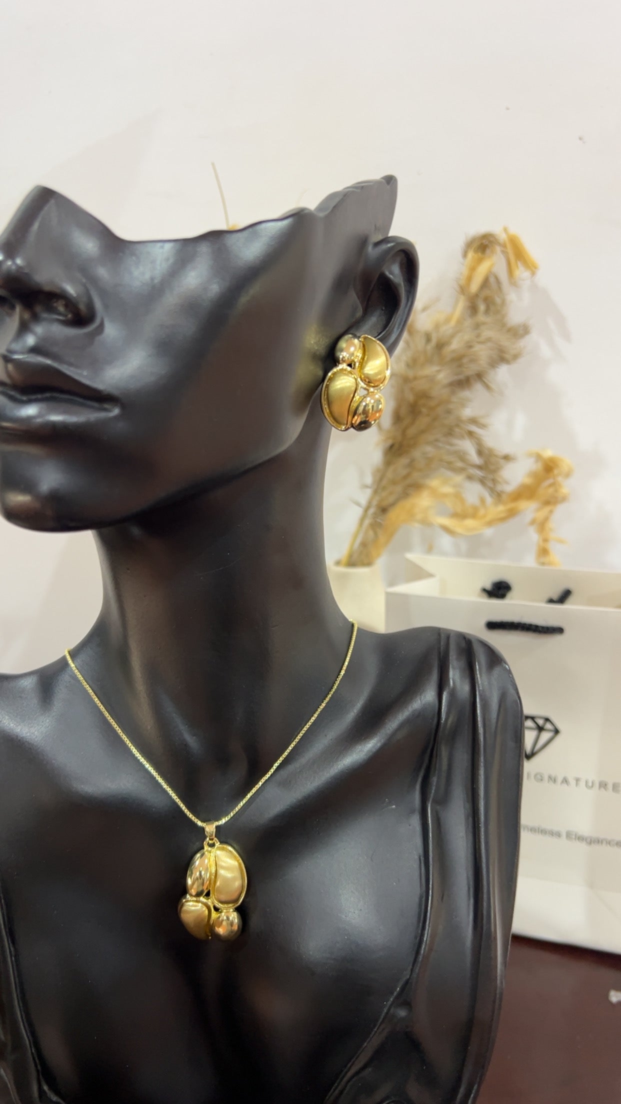 Adewura jewelry set(Rbs593)