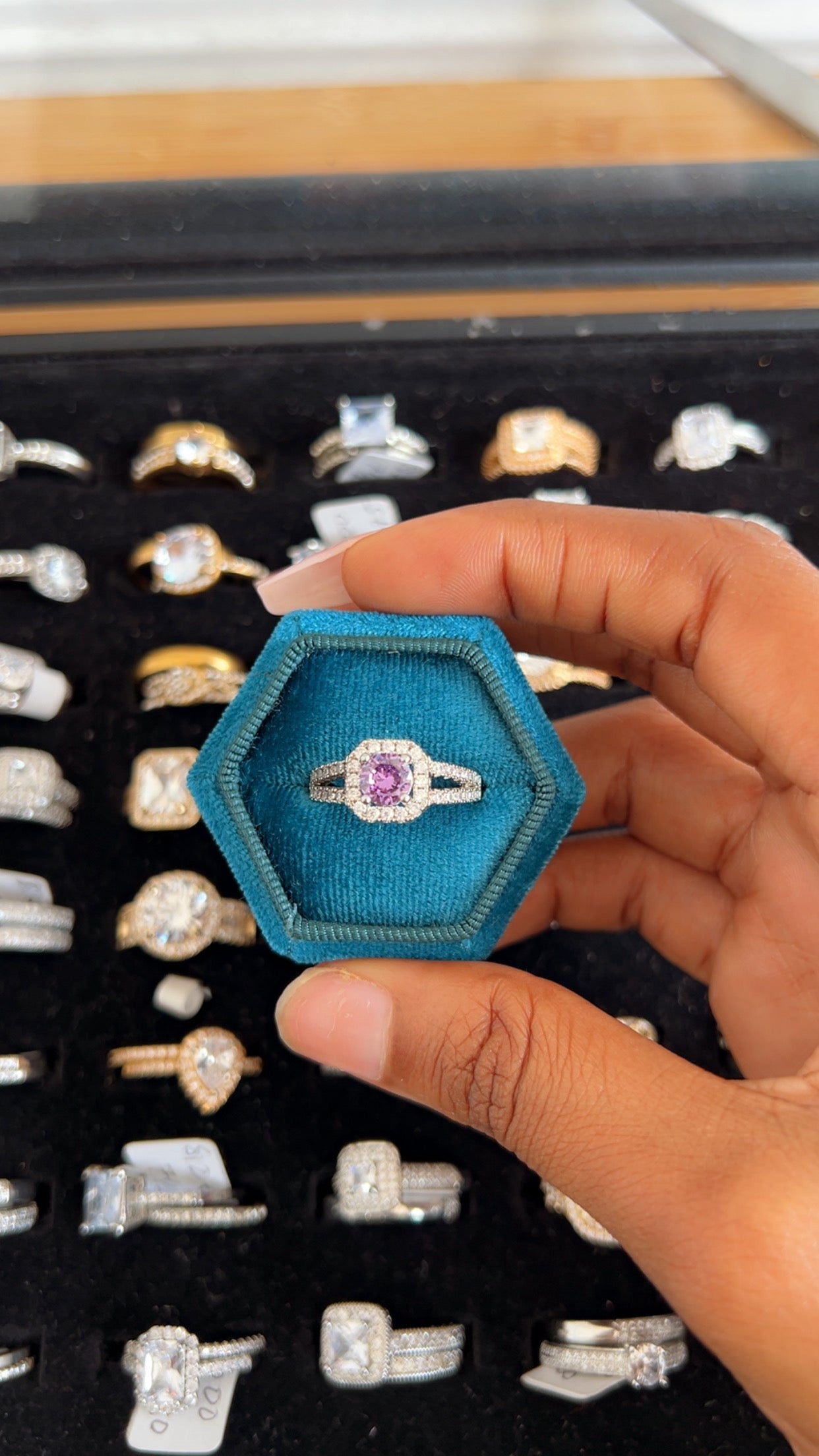 Women’s Engagement Ring (RR124)