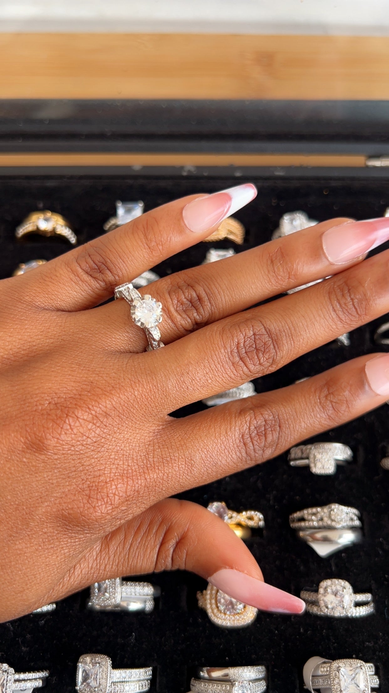 Women’s Engagement Ring (RR085)