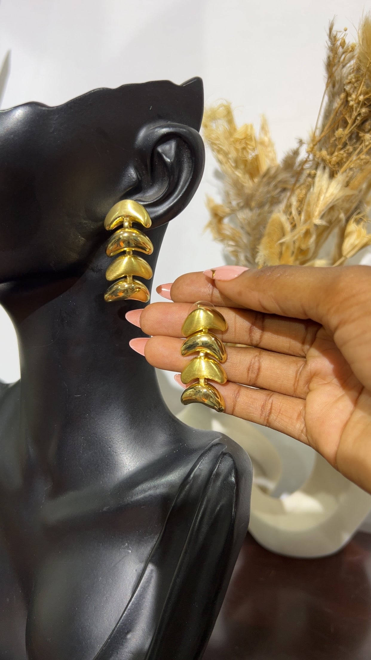 Golden Arc Tiered Statement Earrings (Rbs533)