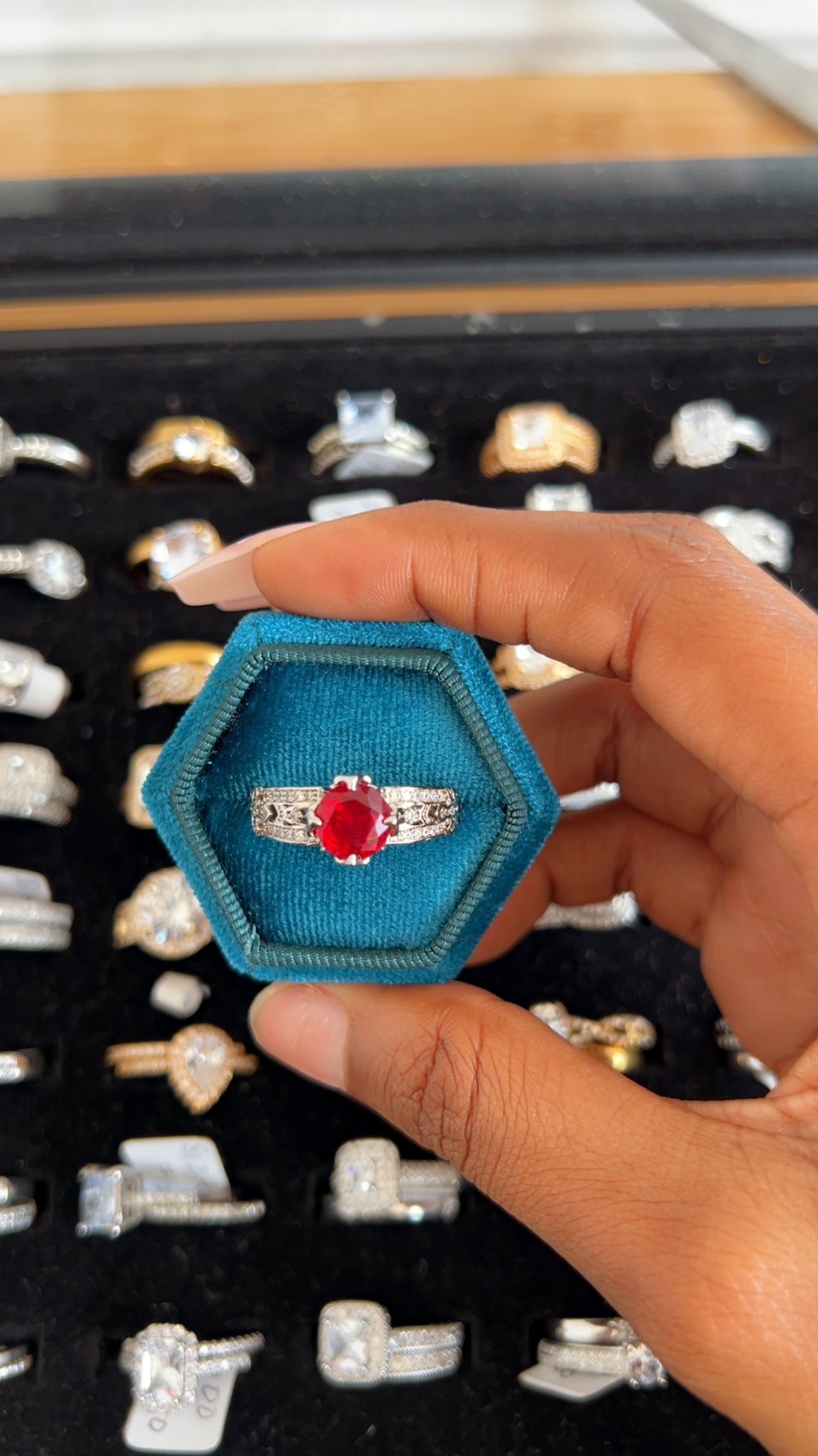 Women’s Engagement Ring (RR126)