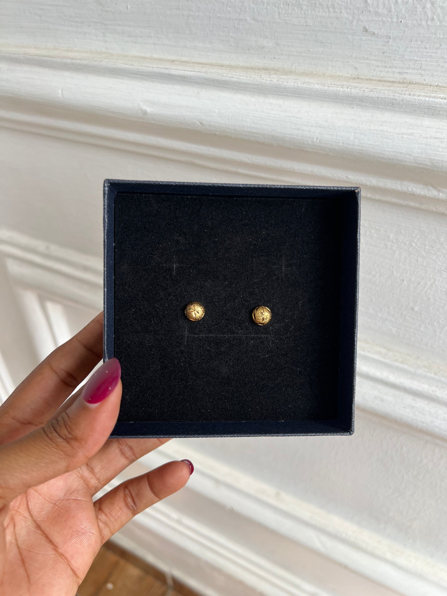 Stud earrings(Rbe107)