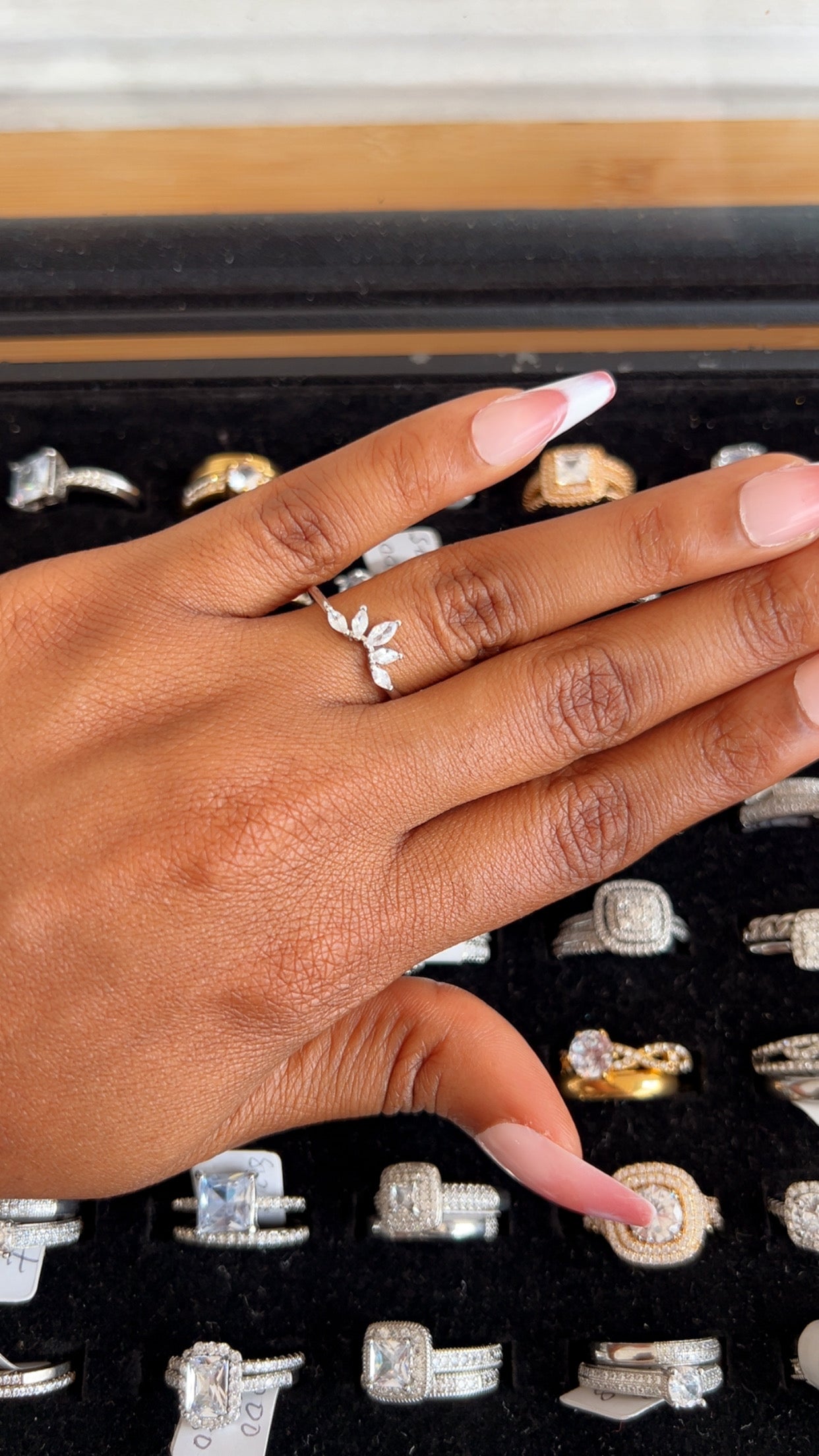 Women’s Engagement Ring (RR013)