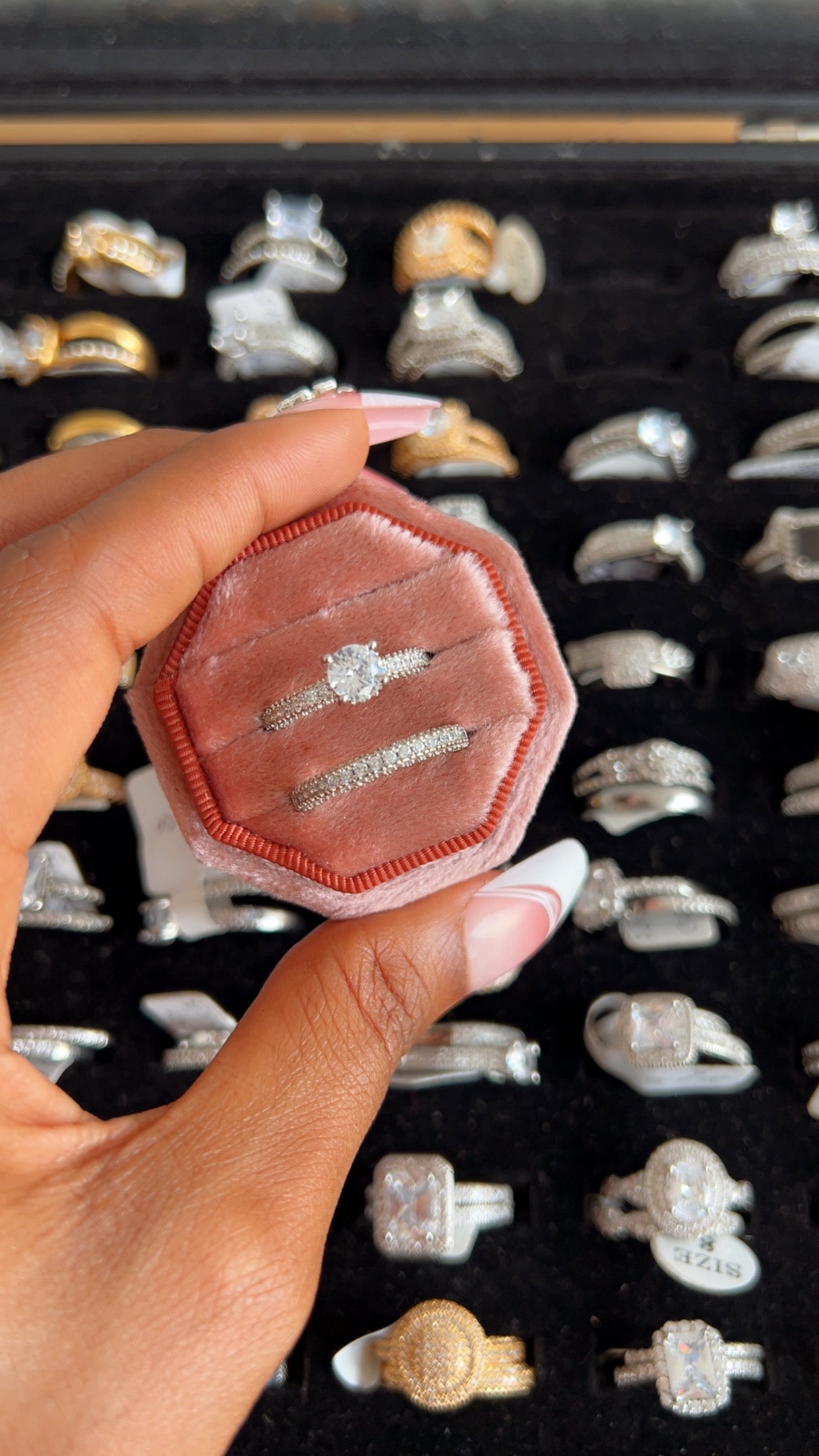 Women’s Engagement Ring (RR045)