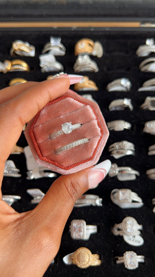 Women’s Engagement Ring (RR045)