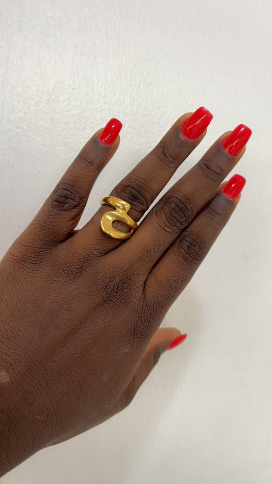 Knuckle ring