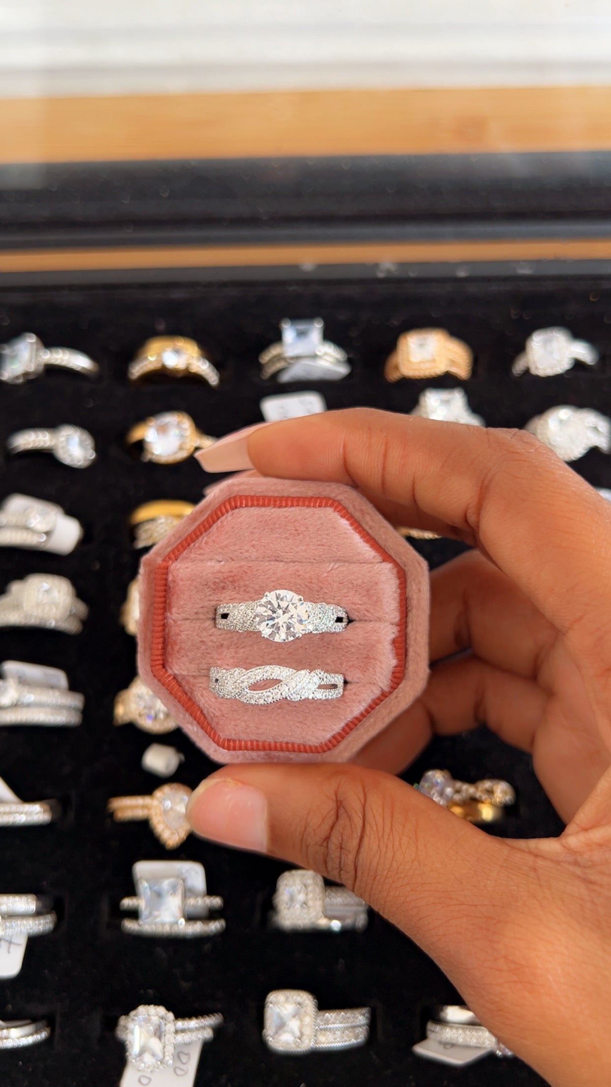 Women’s Engagement Ring (RR038)