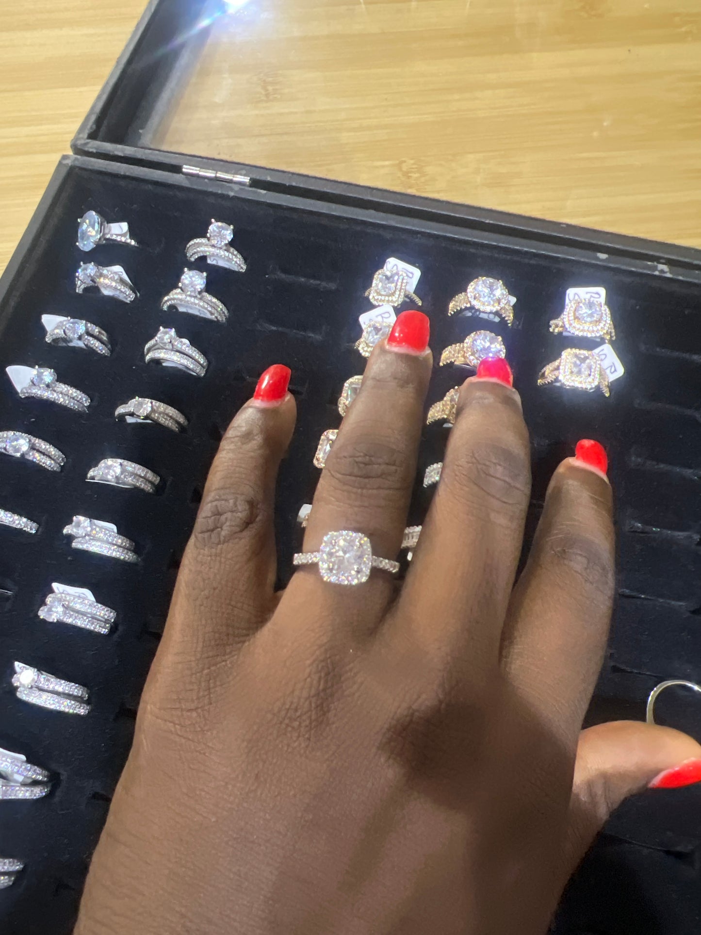 Women’s Engagement Ring (RR078)