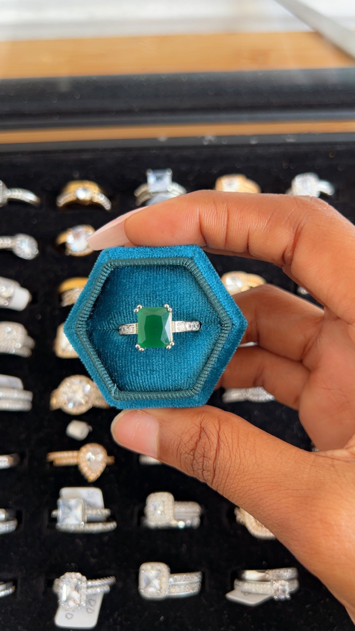 Women’s Engagement Ring (RR117)