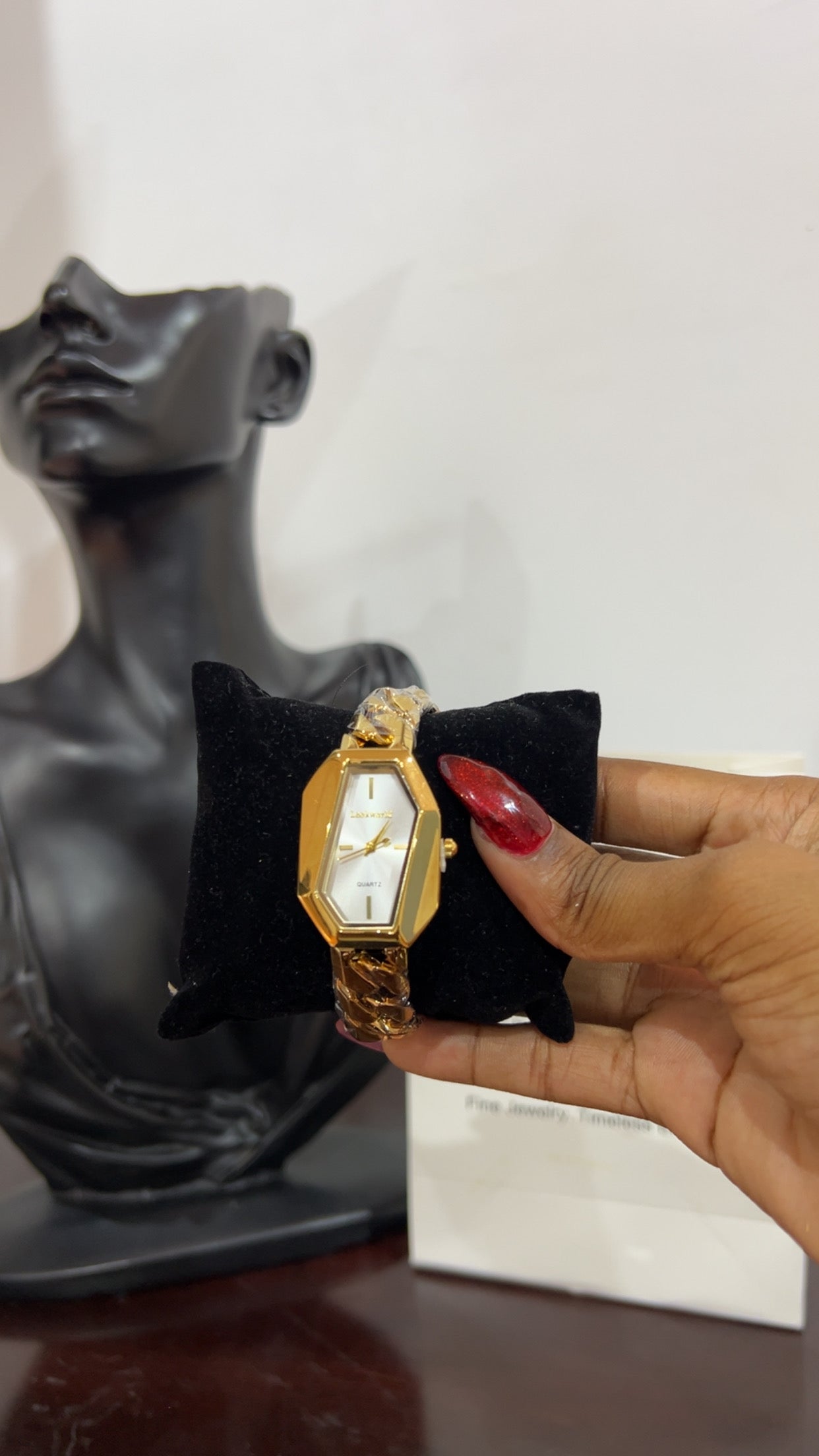 Montare vintage wrist watch