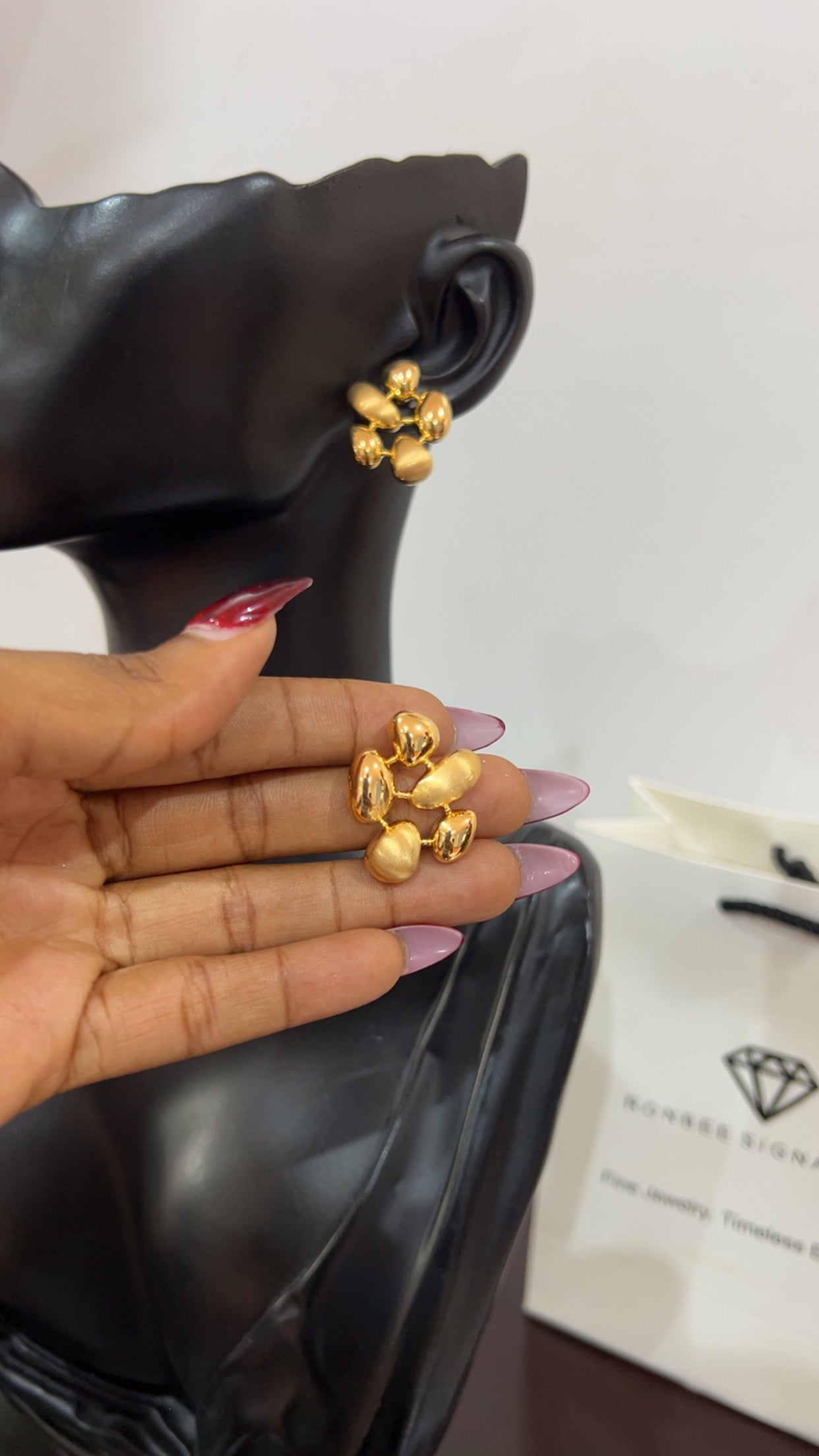 Earrings (Rbs656)