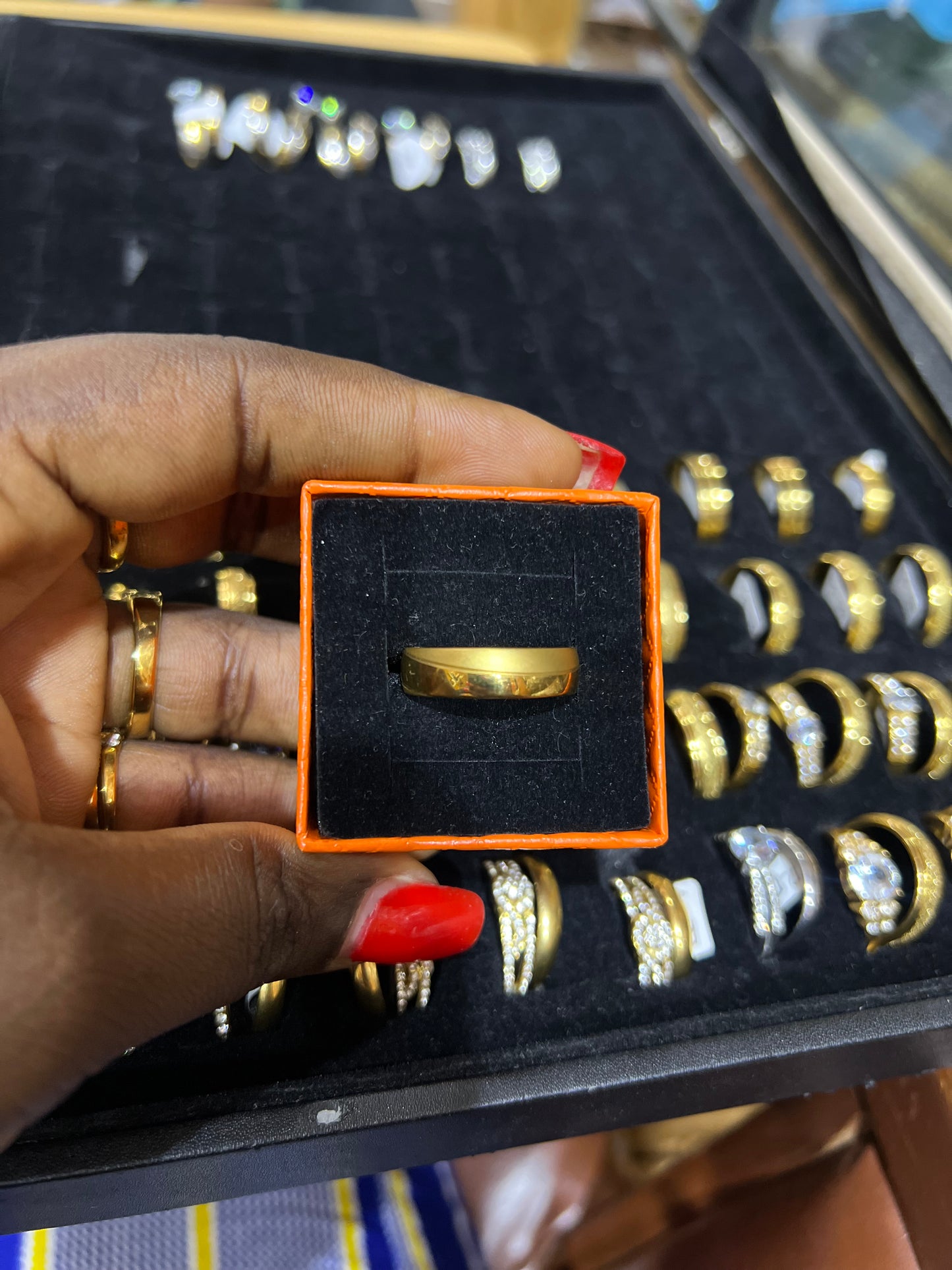 Male Wedding Band (RR160)