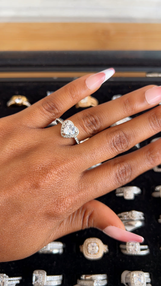 Women’s Engagement Ring (RR091)