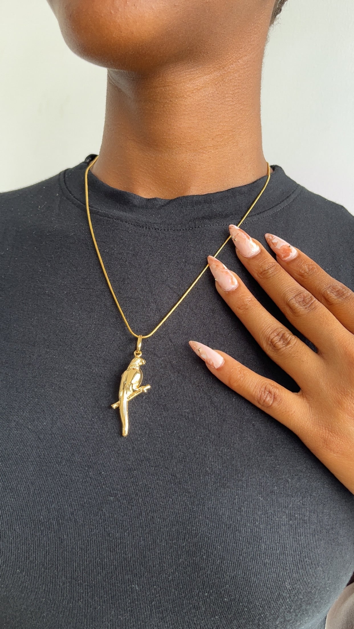 Avière Necklace