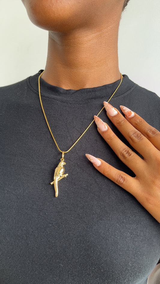 Avière Necklace