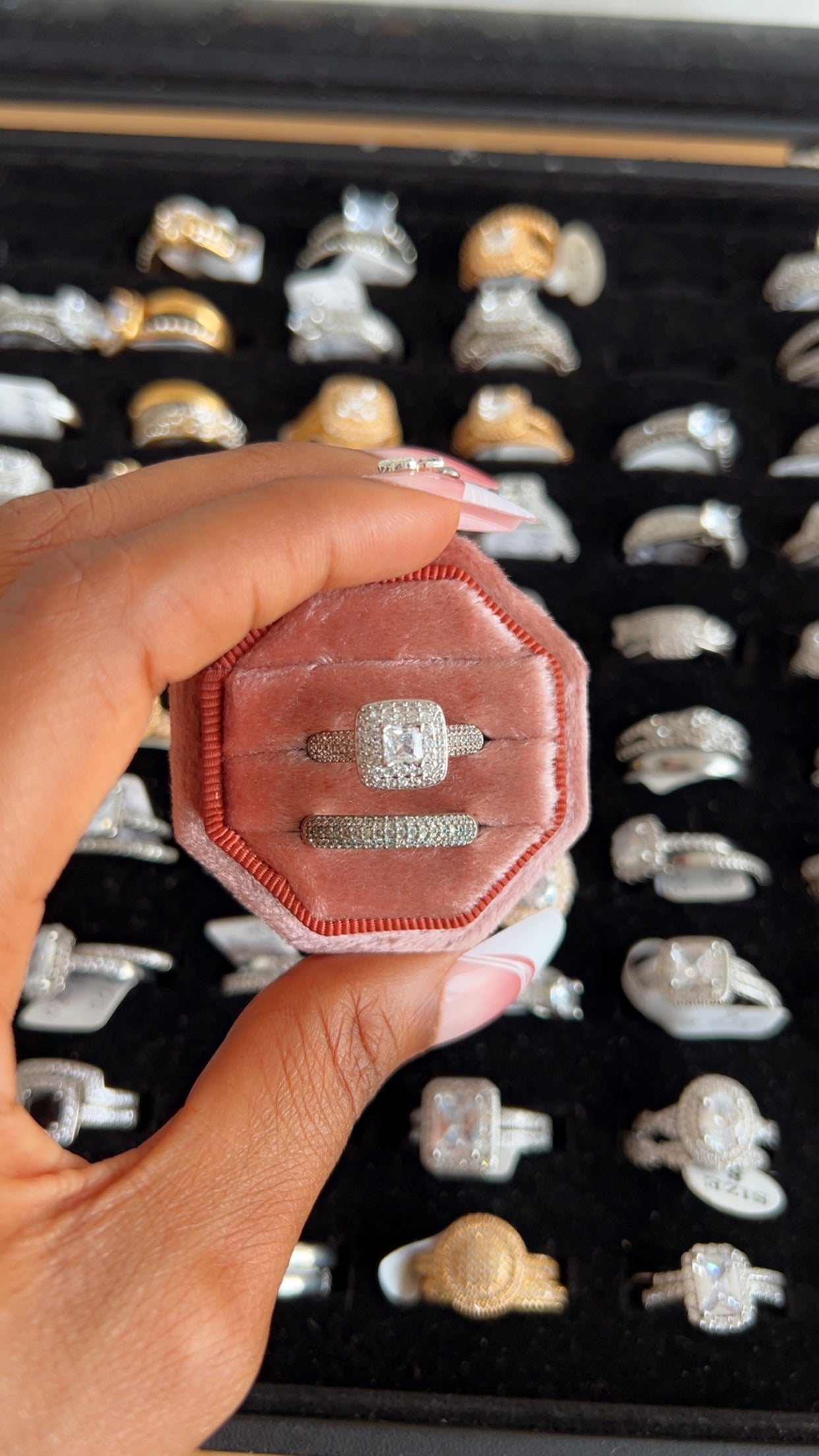 Women’s Engagement Ring (RR041)