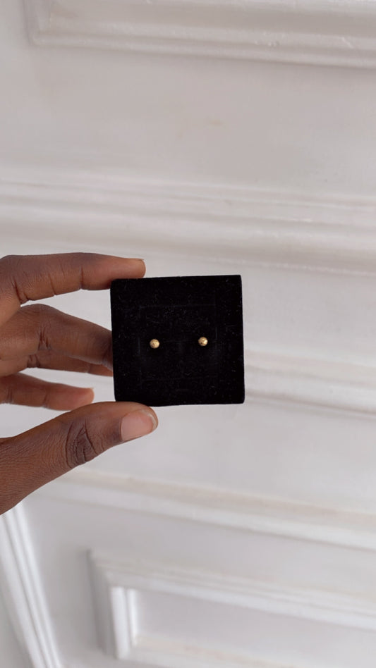 Gold rep stud (RBS1037)micro