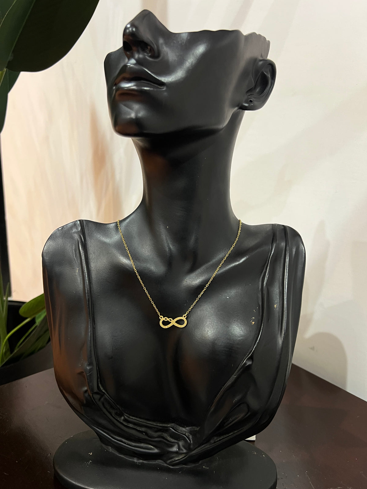 Infinity necklace (Rbs1226)