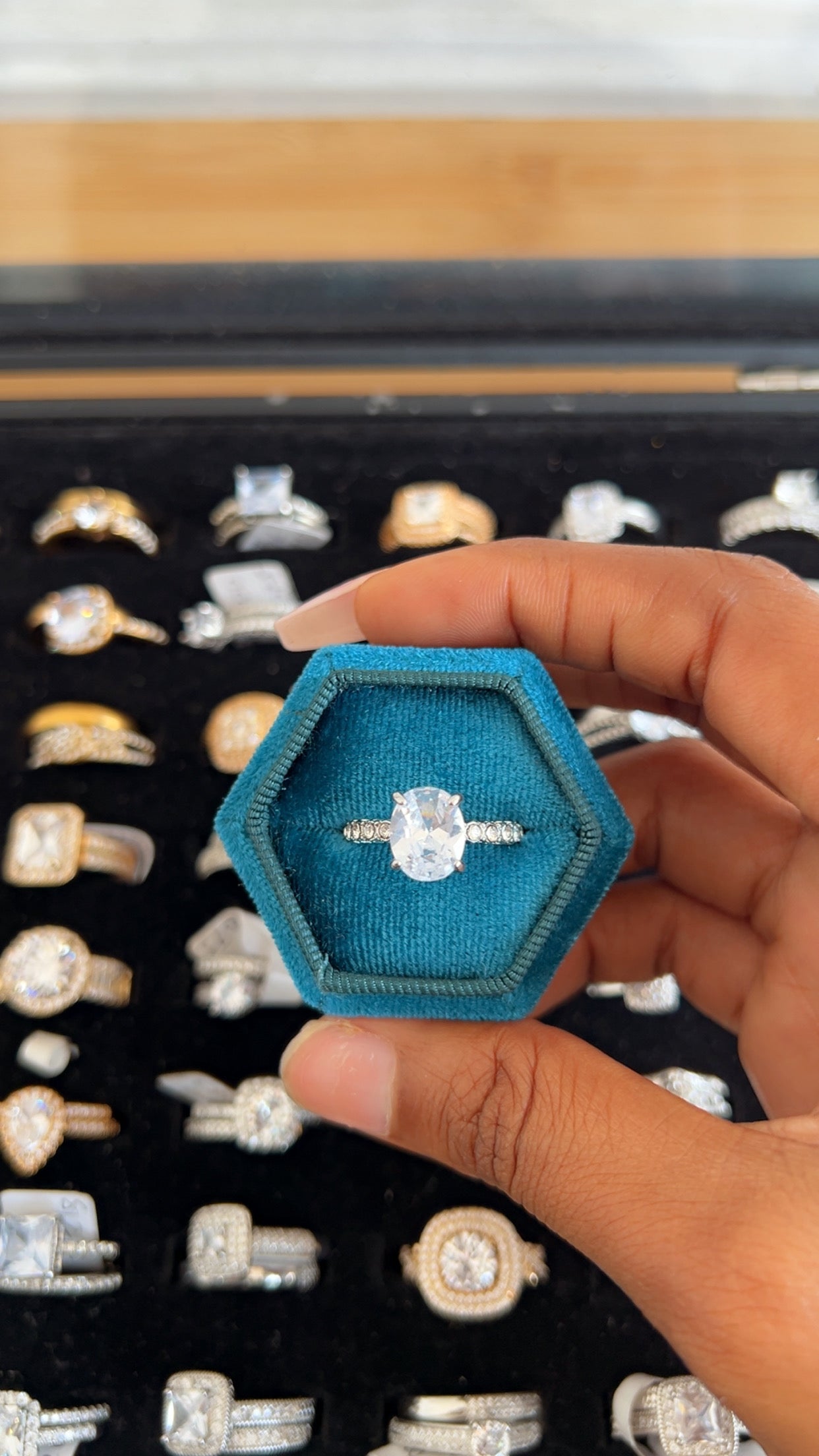 Women’s Engagement Ring (RR093)