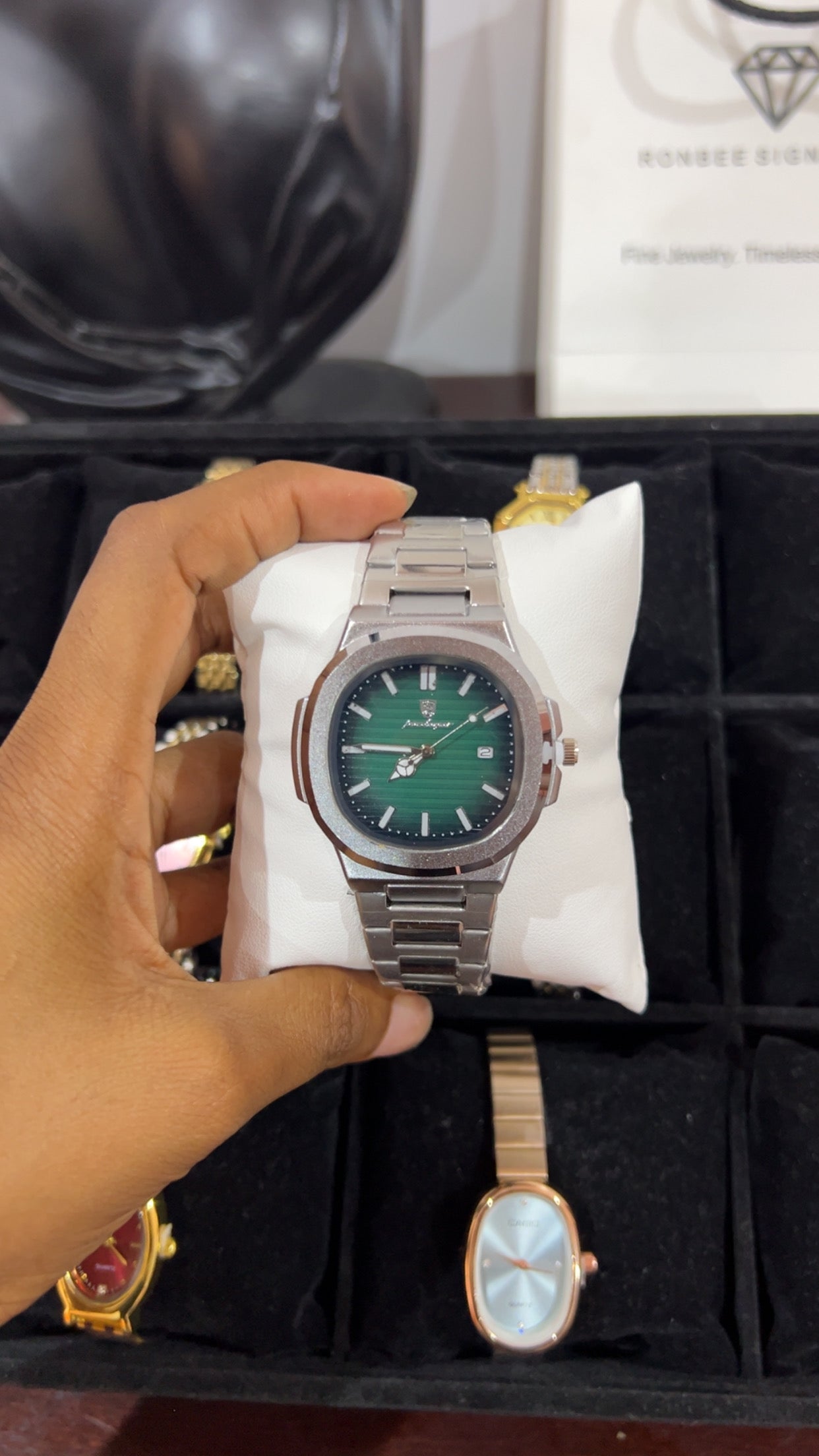 Male wrist watch ( RBS 1183)